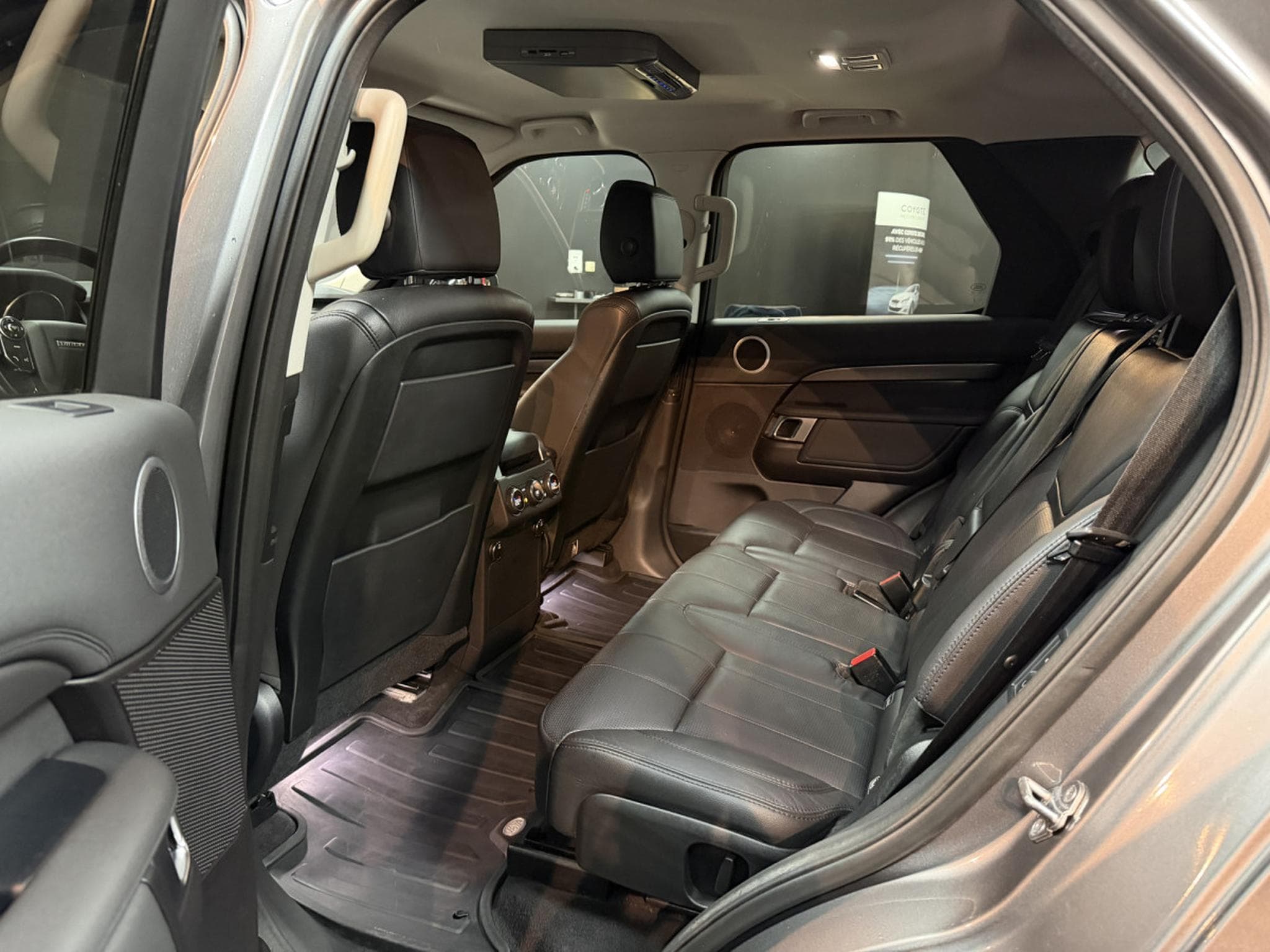 Land-Rover Discovery Discovery 5 HSE 241CV 7 Places (2017) - Photo 7