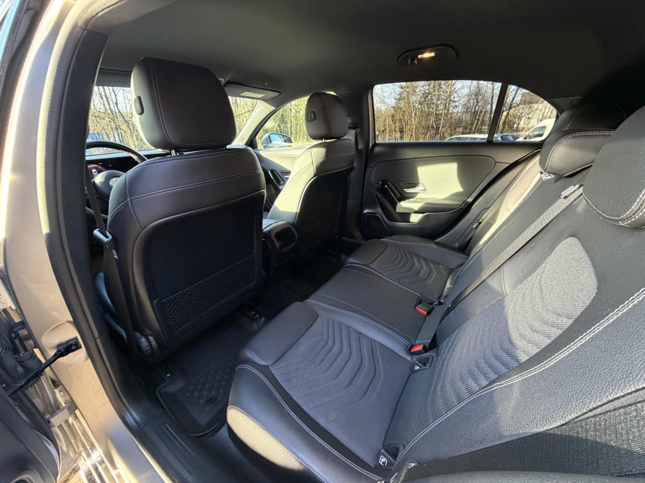 Mercedes A 180 Mercedes A180CDI 115CV Inspiration BVA (2019) - Photo 7