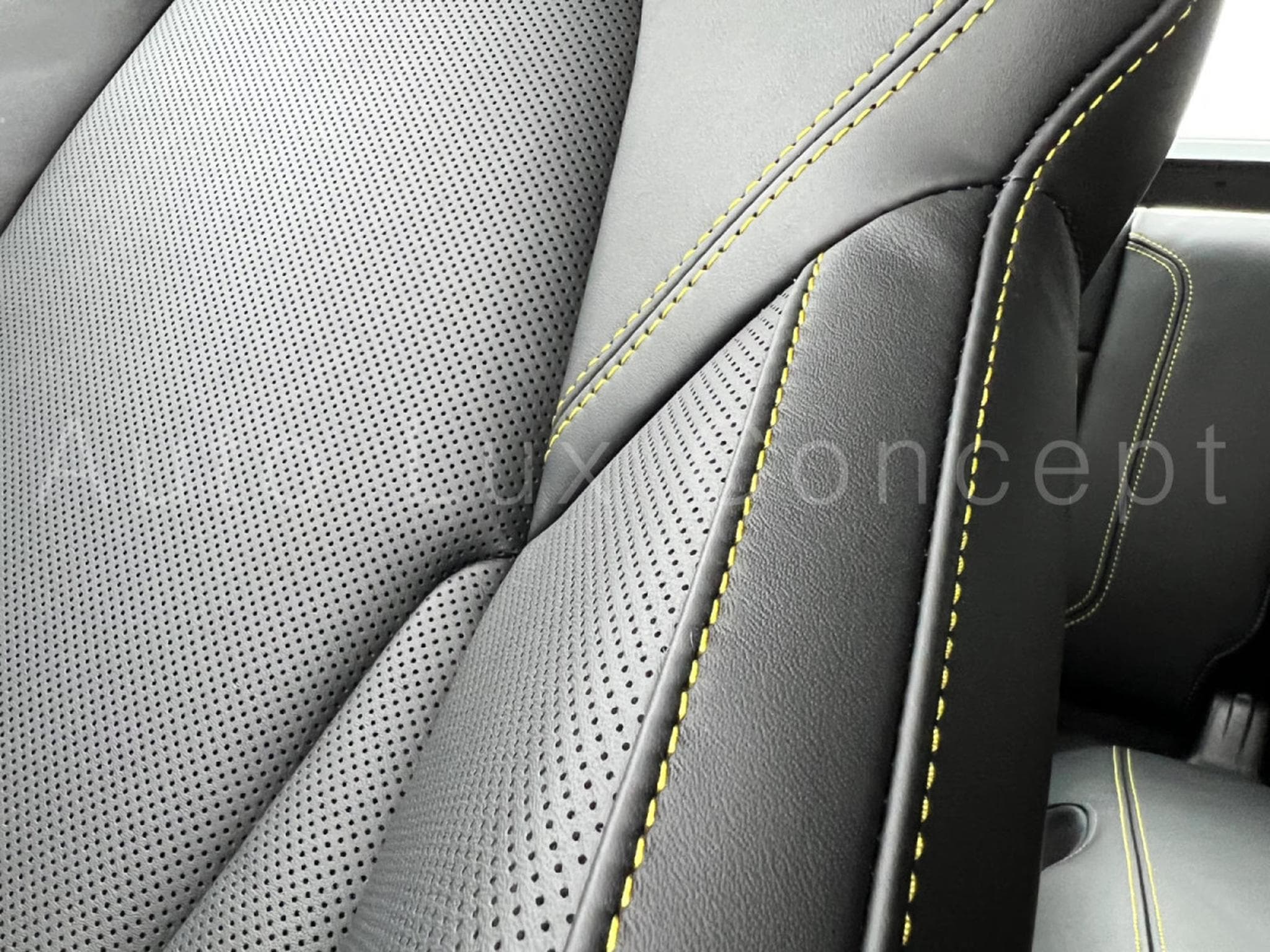 Porsche 911 Porsche 911 Targa 4 GTS (2026) - Foto 13