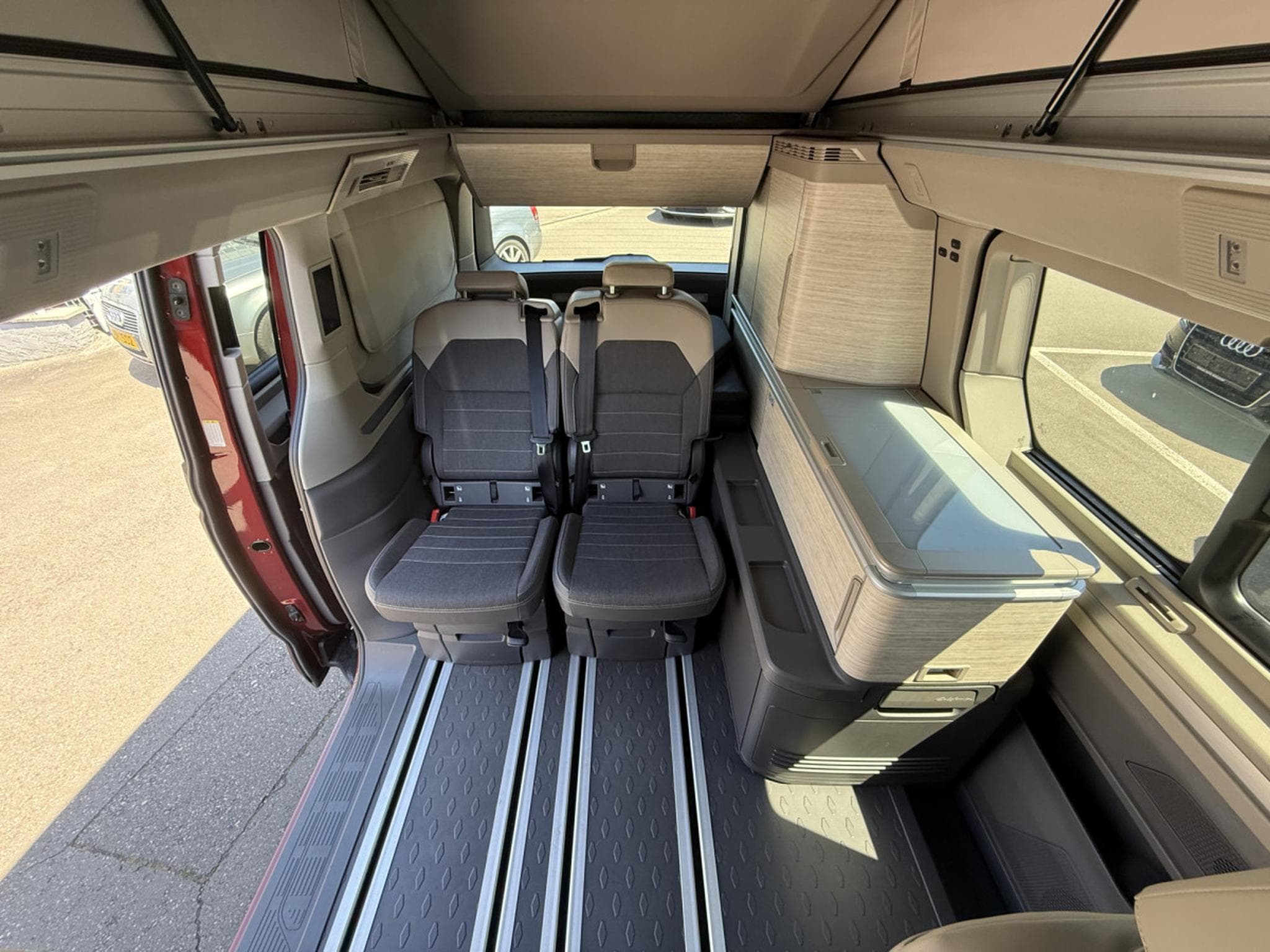 VW California Ocean 2.0 TDI 150ch Boîte automatique 7 vitesses DSG (2025) - Foto 6