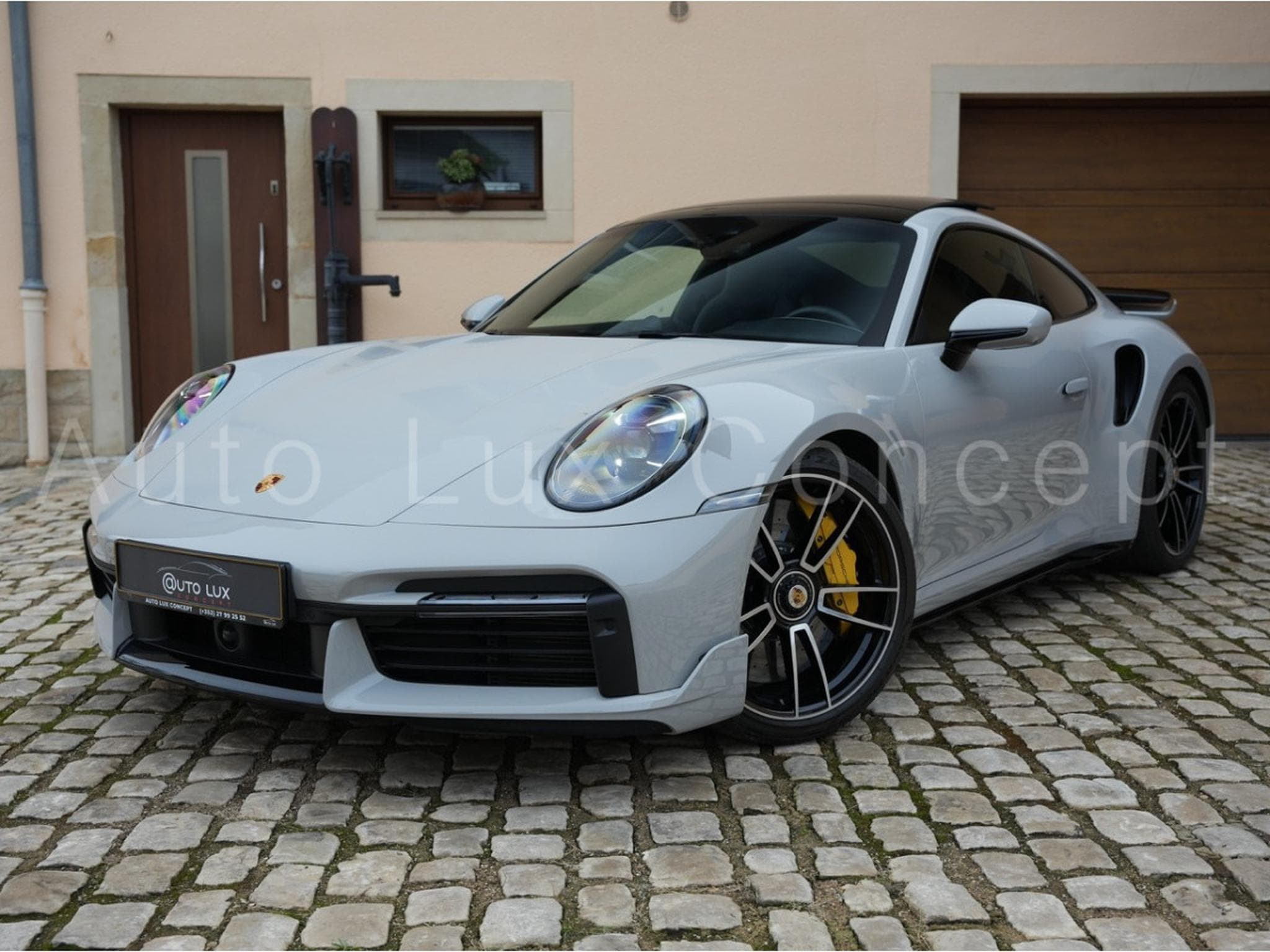 Porsche 911 911 Turbo S Coupé (2022) - Photo 1