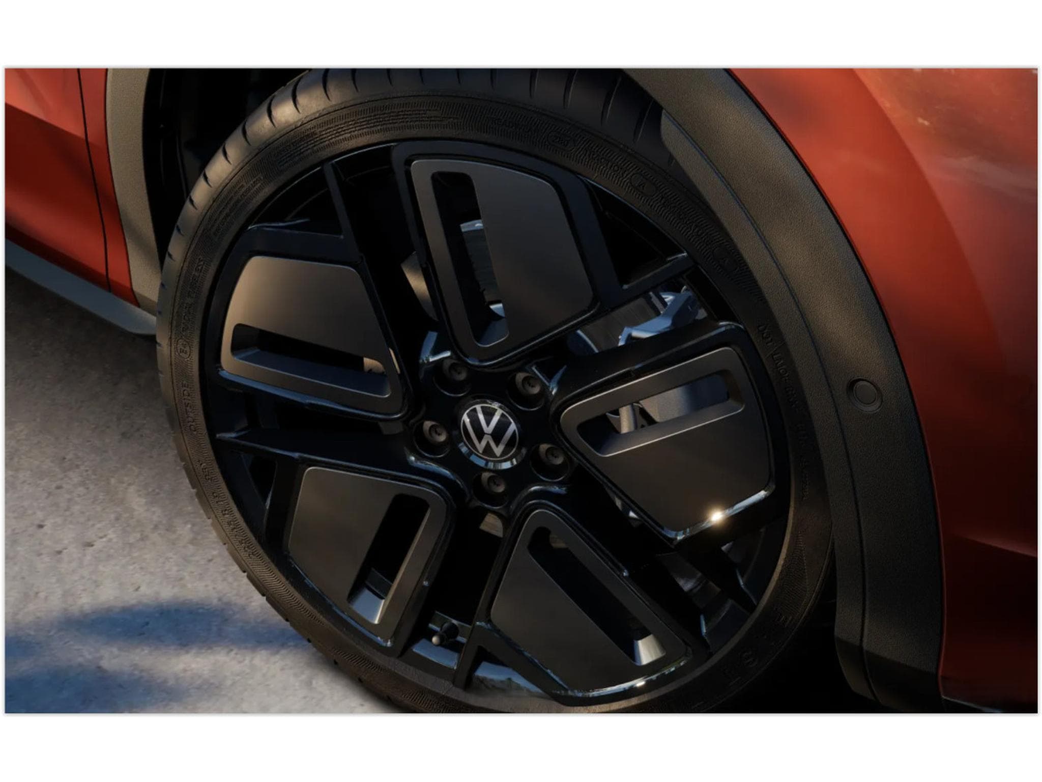 VW T-Roc R-Line 1.5 eTSI 110 kW / 150 CV Boîte à double embrayage 7 v (2026) - Photo 7