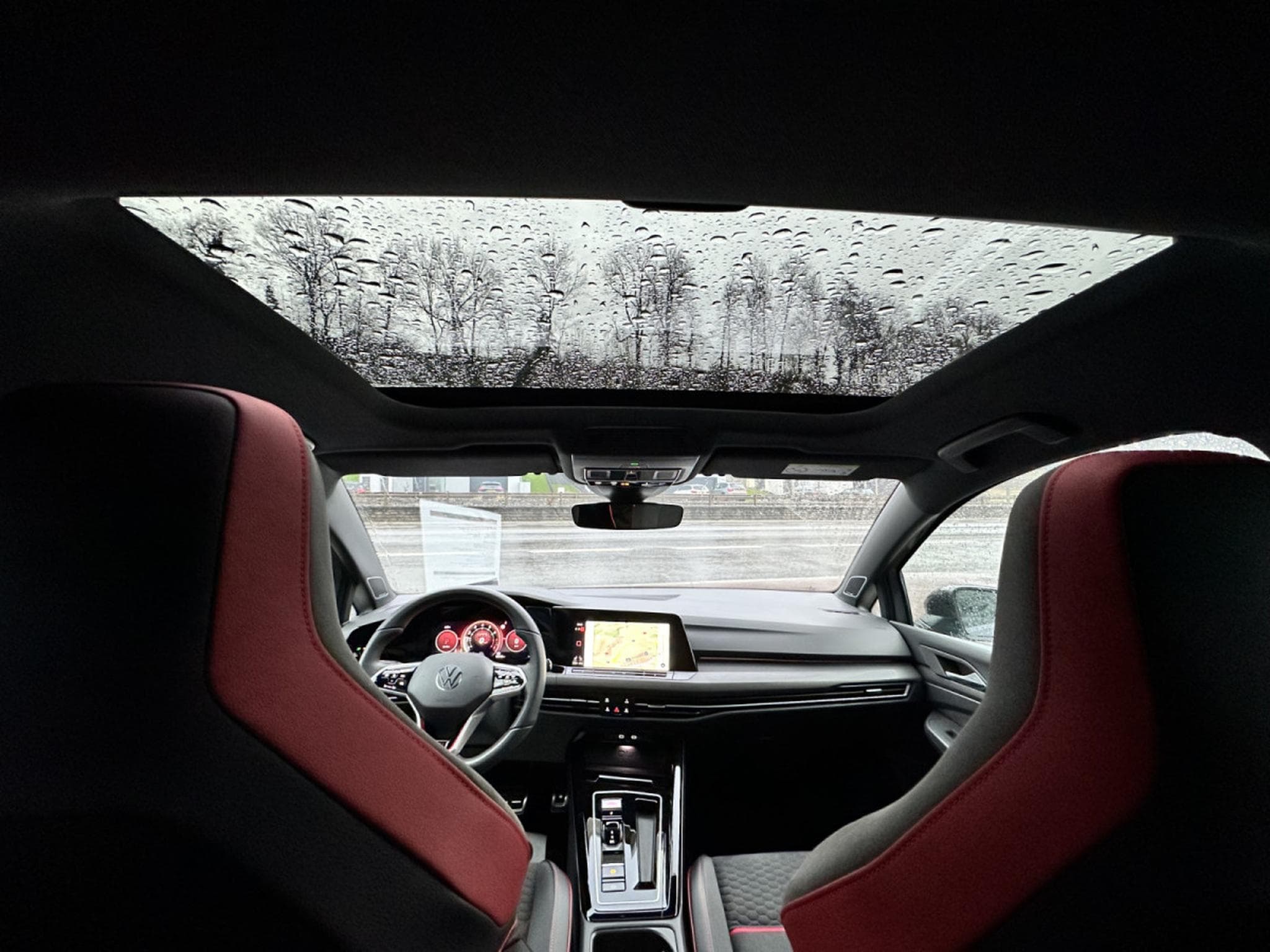 VW Golf GTI Clubsport 2.0 TSI 221 kW / 300 CV Boîte à double embraya (2024) - Foto 5