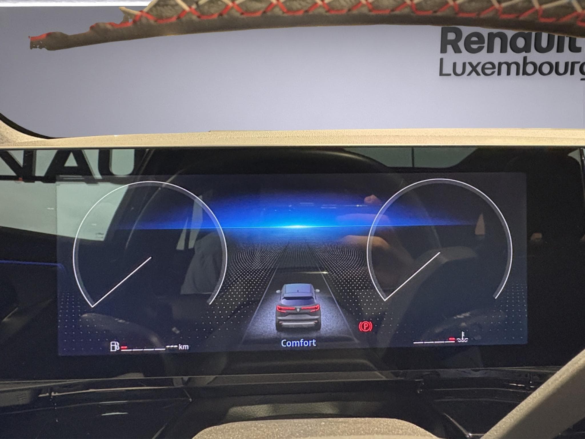 Renault Austral 1.3 TCe MHEV Techno Esprit Alpine160 EDC (2023) - Photo 8