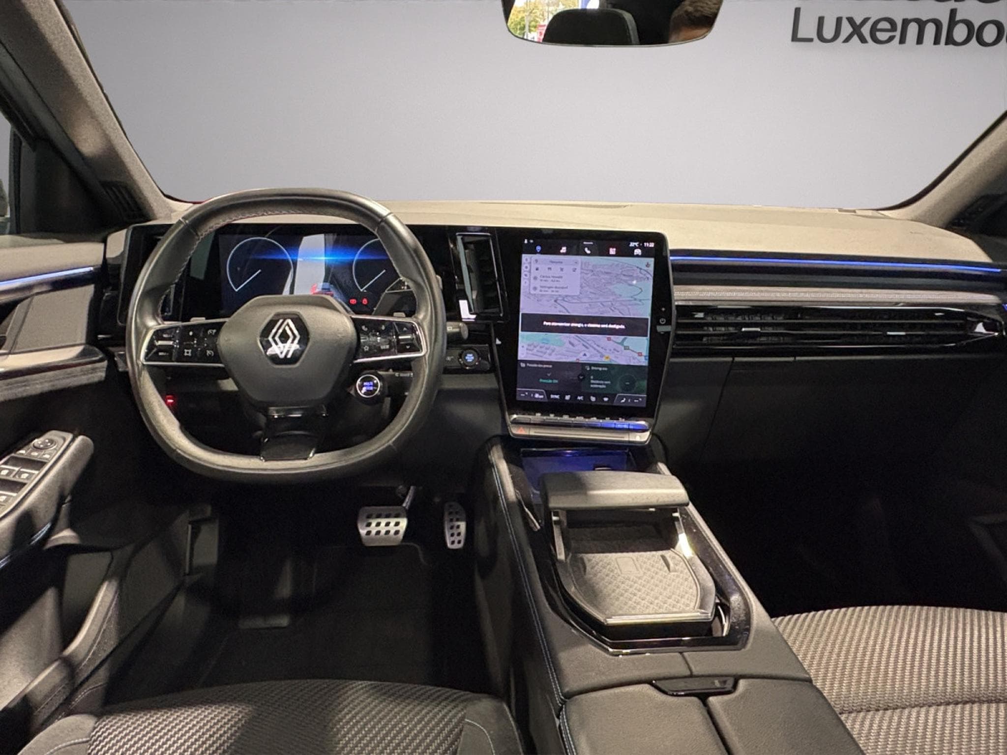 Renault Austral 1.3 TCe MHEV Techno Esprit Alpine160 EDC (2023) - Photo 9