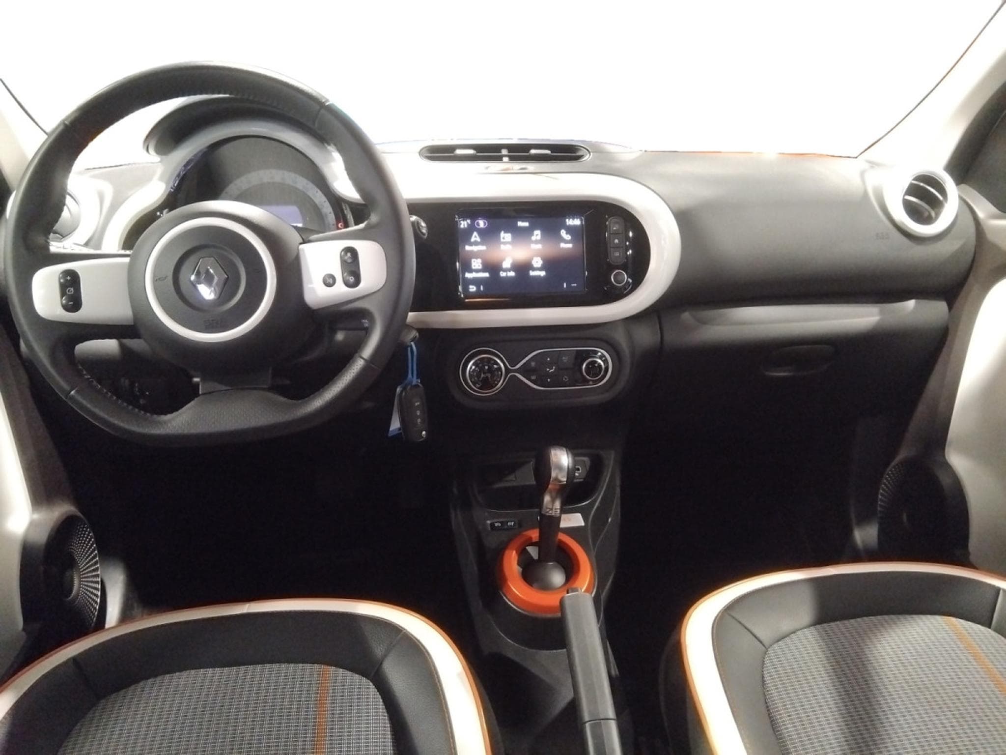 Renault Twingo E-TECH 24 kWh R80 Vibes B-buy (2022) - Photo 7