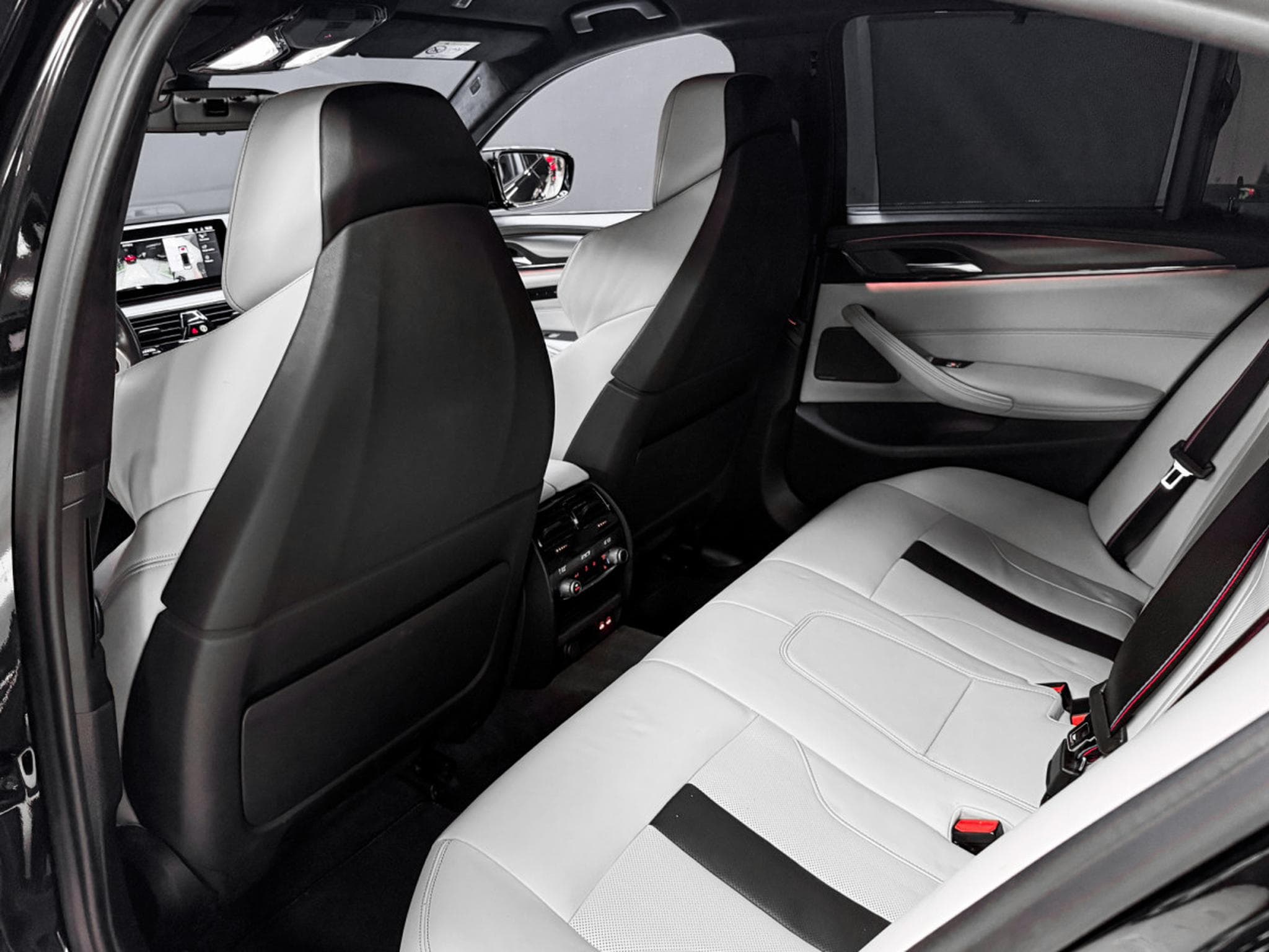 BMW M5 Competition 1.hd / Head-up / 360 (2019) - Photo 13