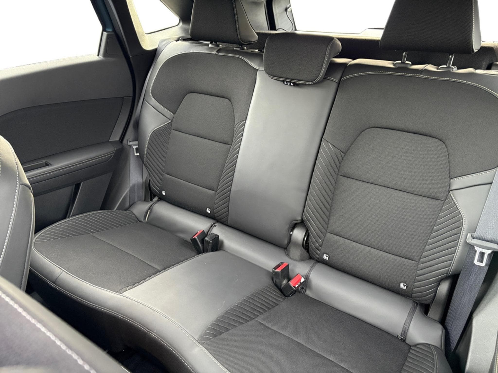 Renault Symbioz Iconic E-Tech full hybrid 145 hp (2025) - Photo 9