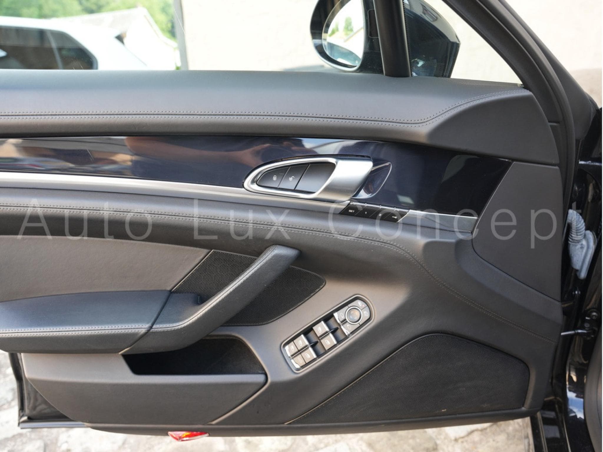 Porsche Panamera S E-Hybrid (2014) - Photo 16