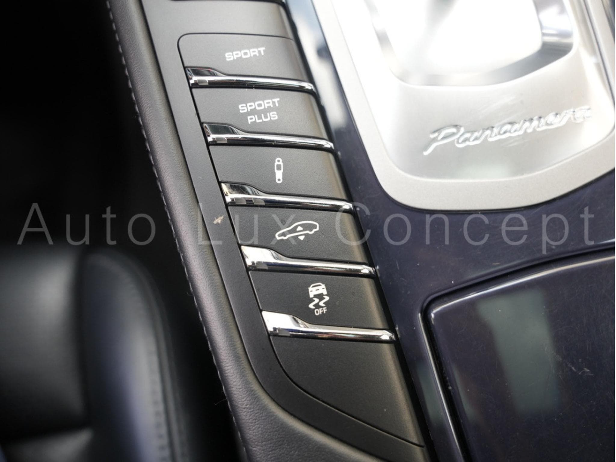 Porsche Panamera S E-Hybrid (2014) - Photo 22