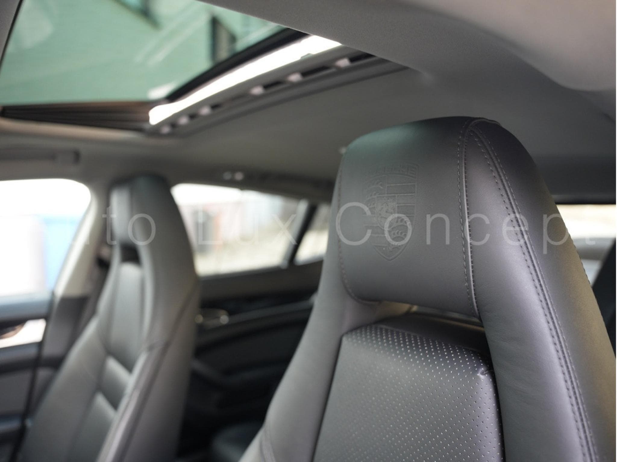 Porsche Panamera S E-Hybrid (2014) - Photo 24