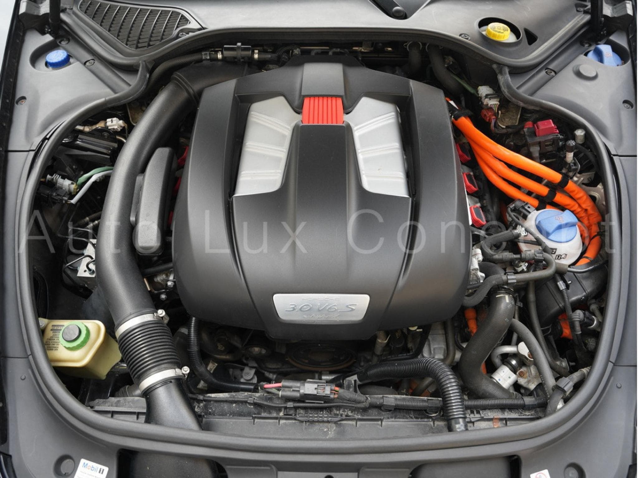 Porsche Panamera S E-Hybrid (2014) - Photo 29