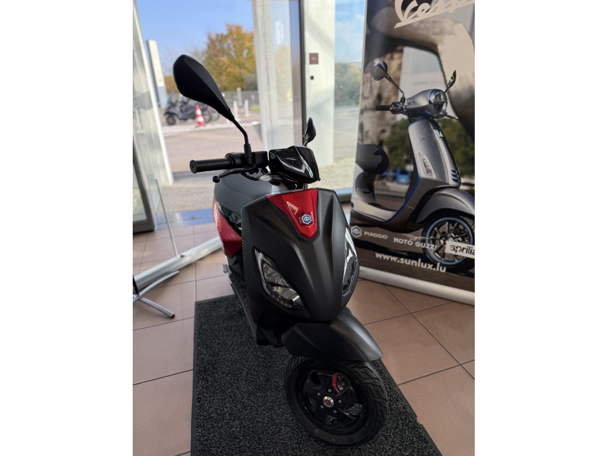 Piaggio C-Max + (2026) - Foto 1