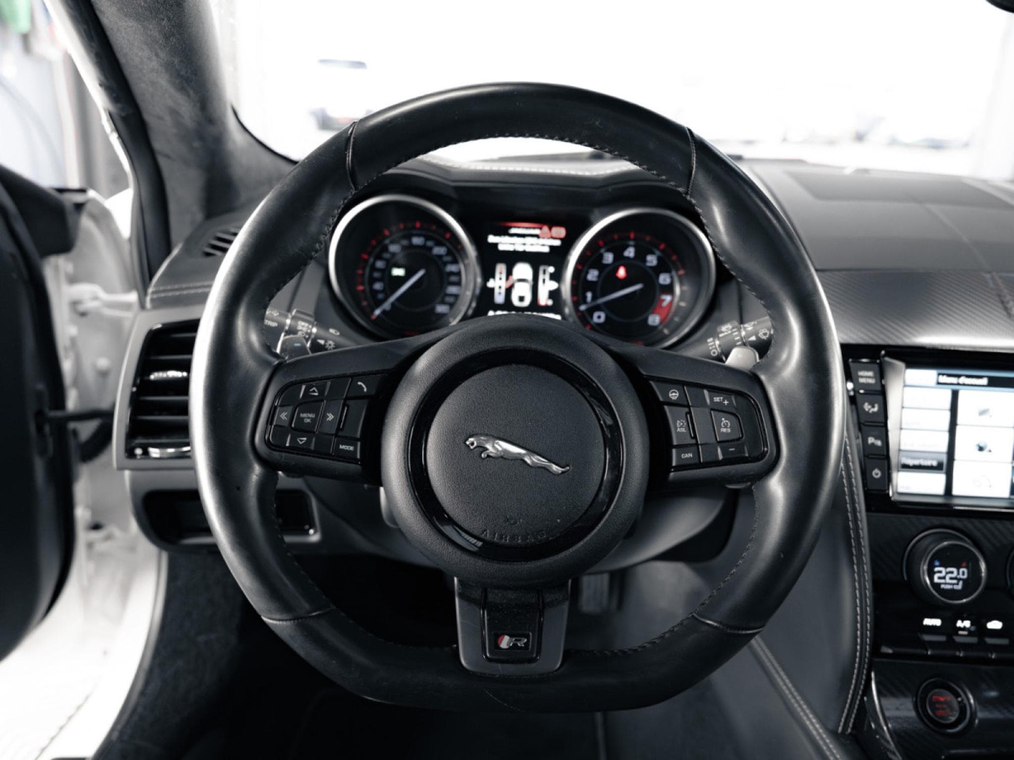 Jaguar F-Type F-Type R 5.0 V8 Supercharged essence (2014) - Photo 20