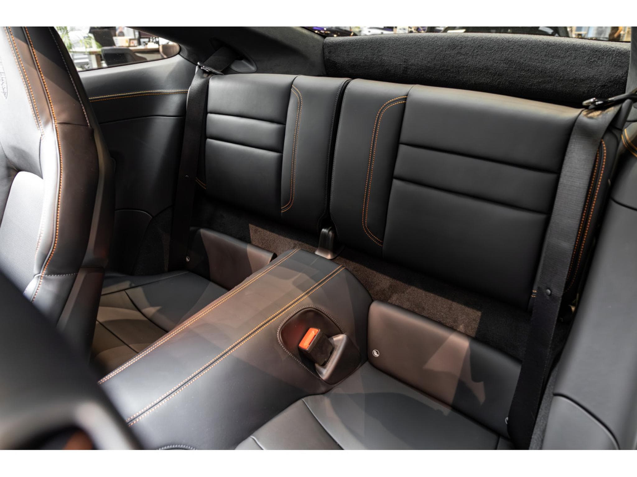 Porsche 911 4 GTS (2026) - Photo 11