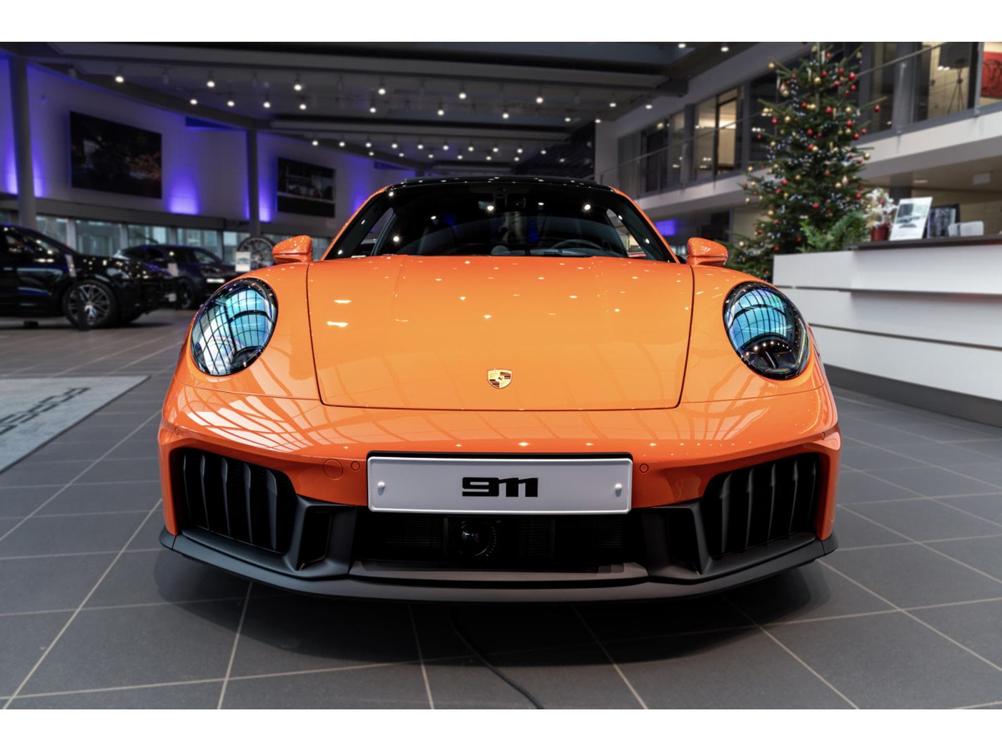 Porsche 911 4 GTS (2026) - Photo 6