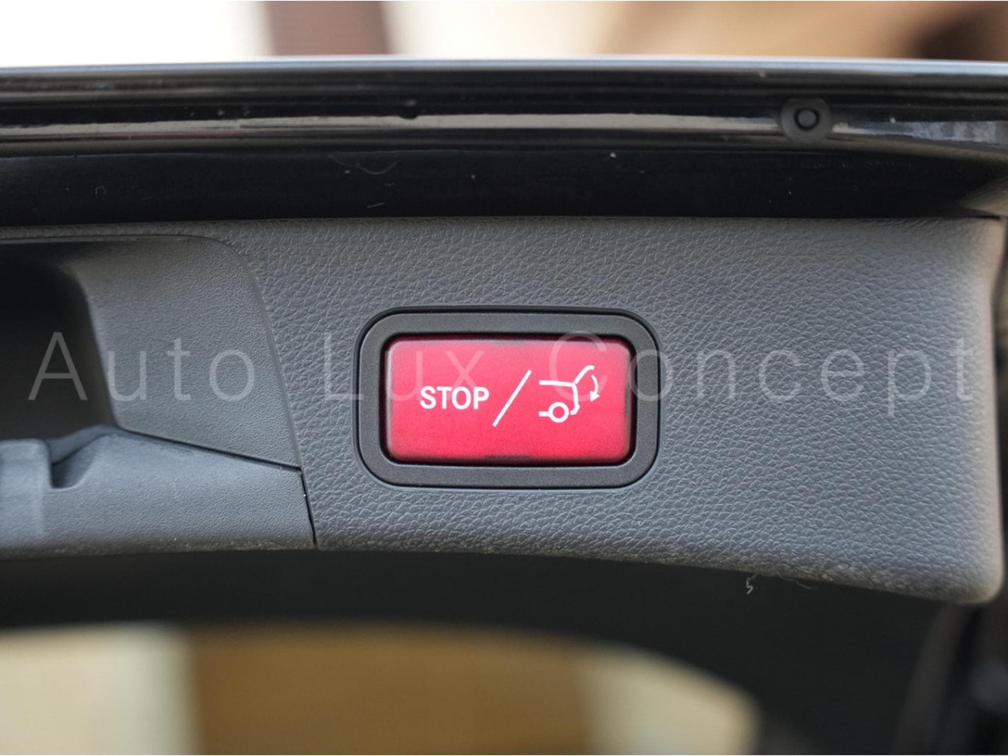 Mercedes C 180 Break AMG Line 9G-TRONIC (2020) - Photo 25