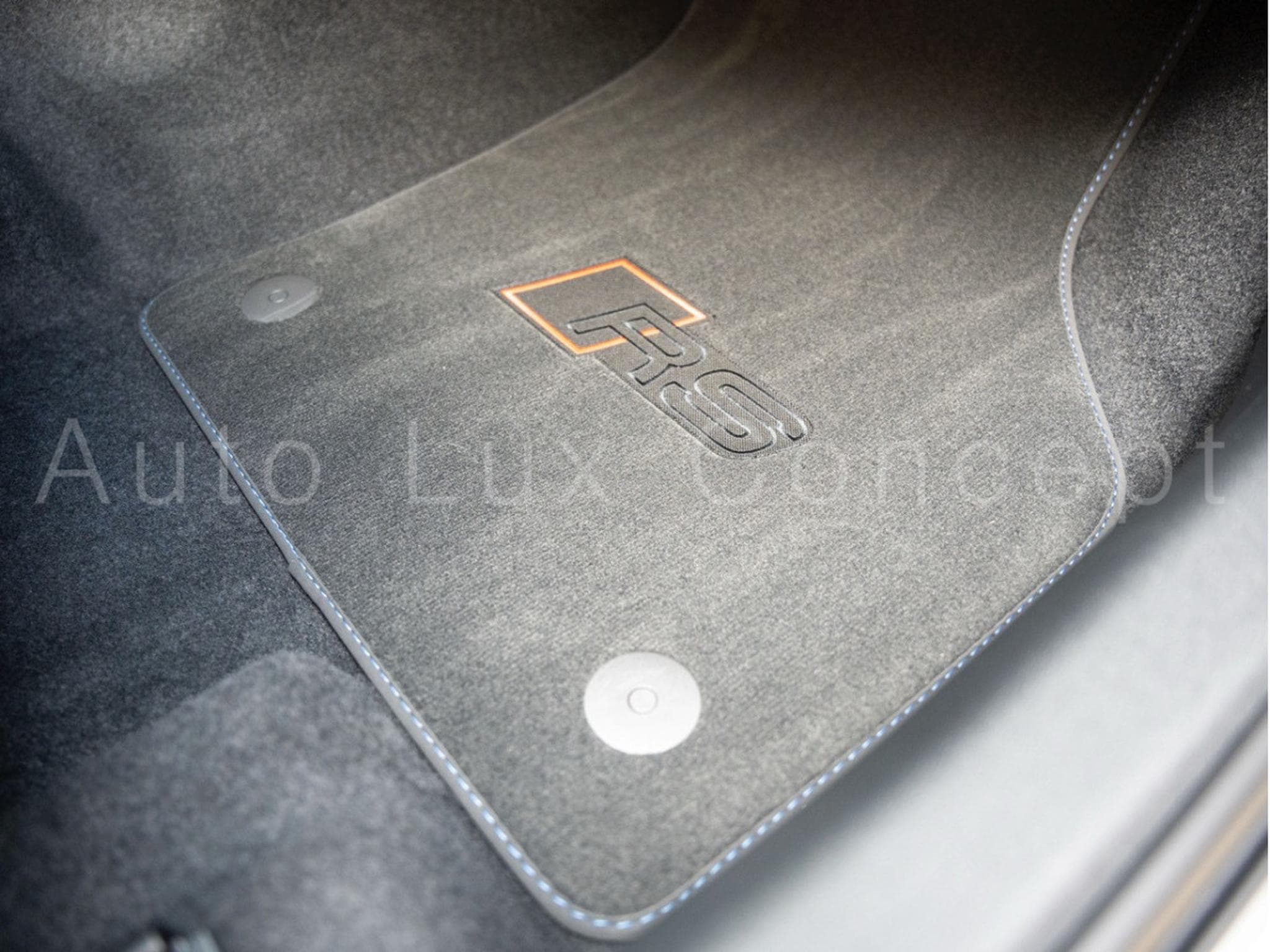 Audi RS3 Sportback Performance Edition 1 OF 300 (2023) - Photo 28