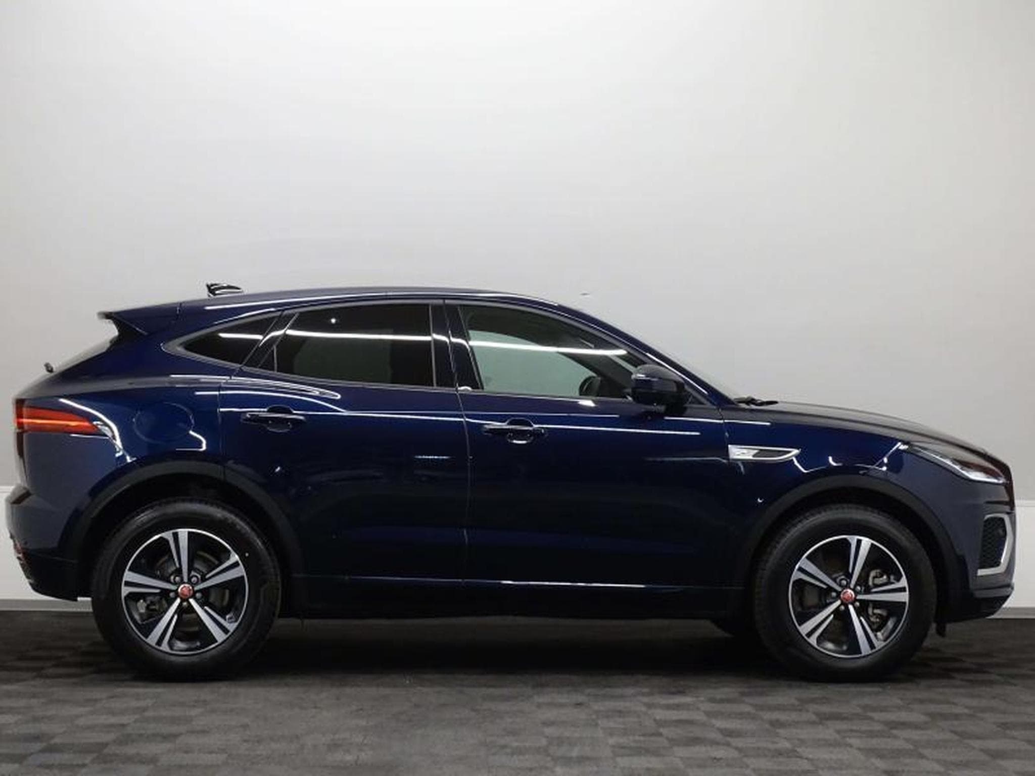 Jaguar E-Pace D165 S R-Dynamic AWD Auto (2024) - Foto 3