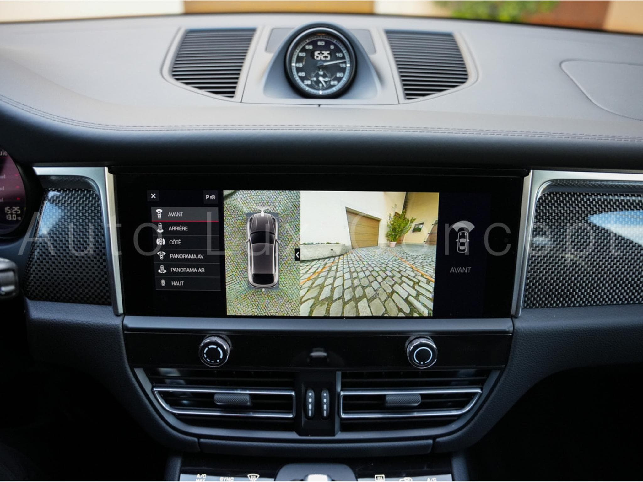 Porsche Macan GTS (2023) - Photo 20