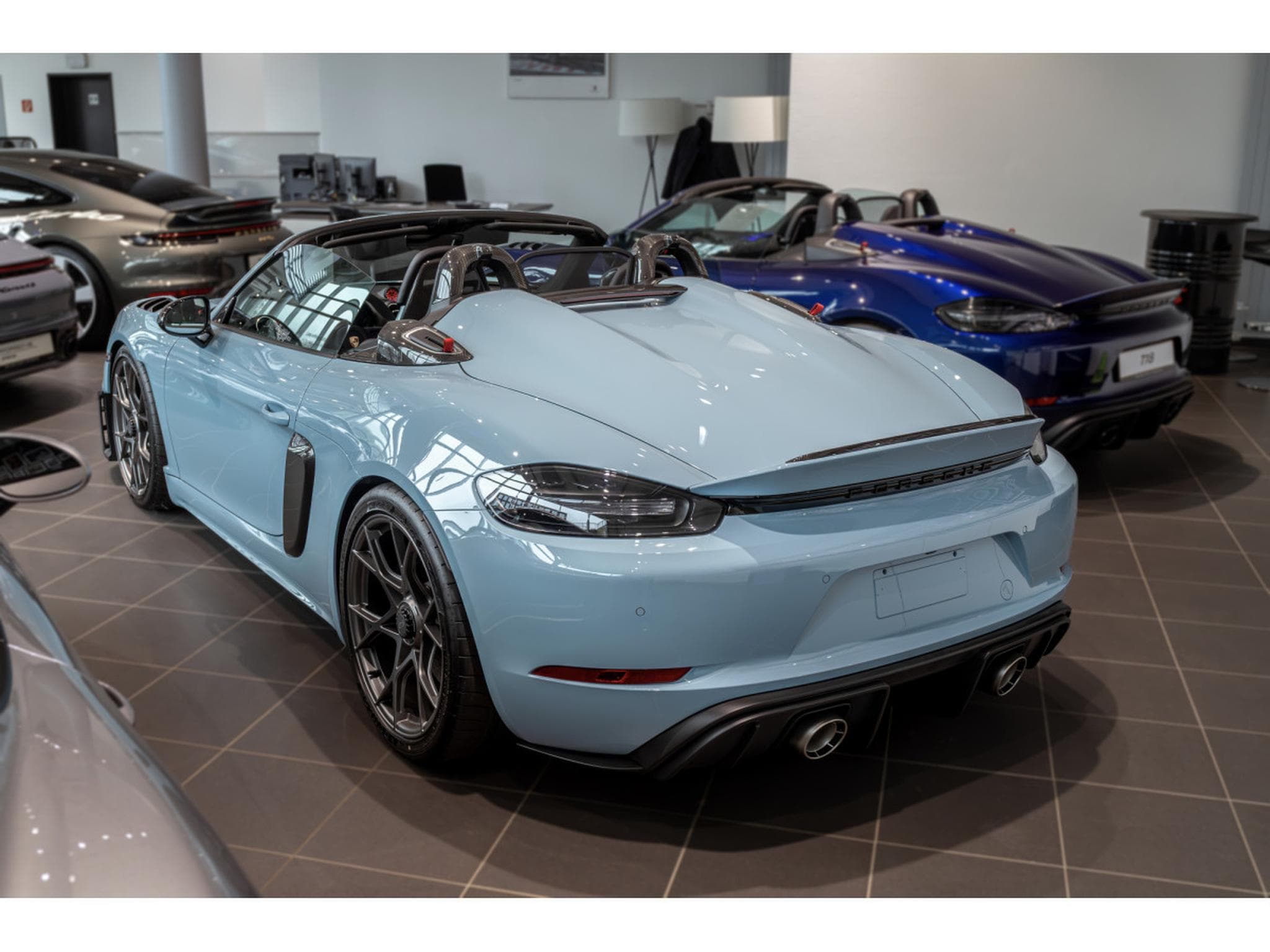 Porsche Boxster 718 Spyder Spyder RS (2025) - Photo 8