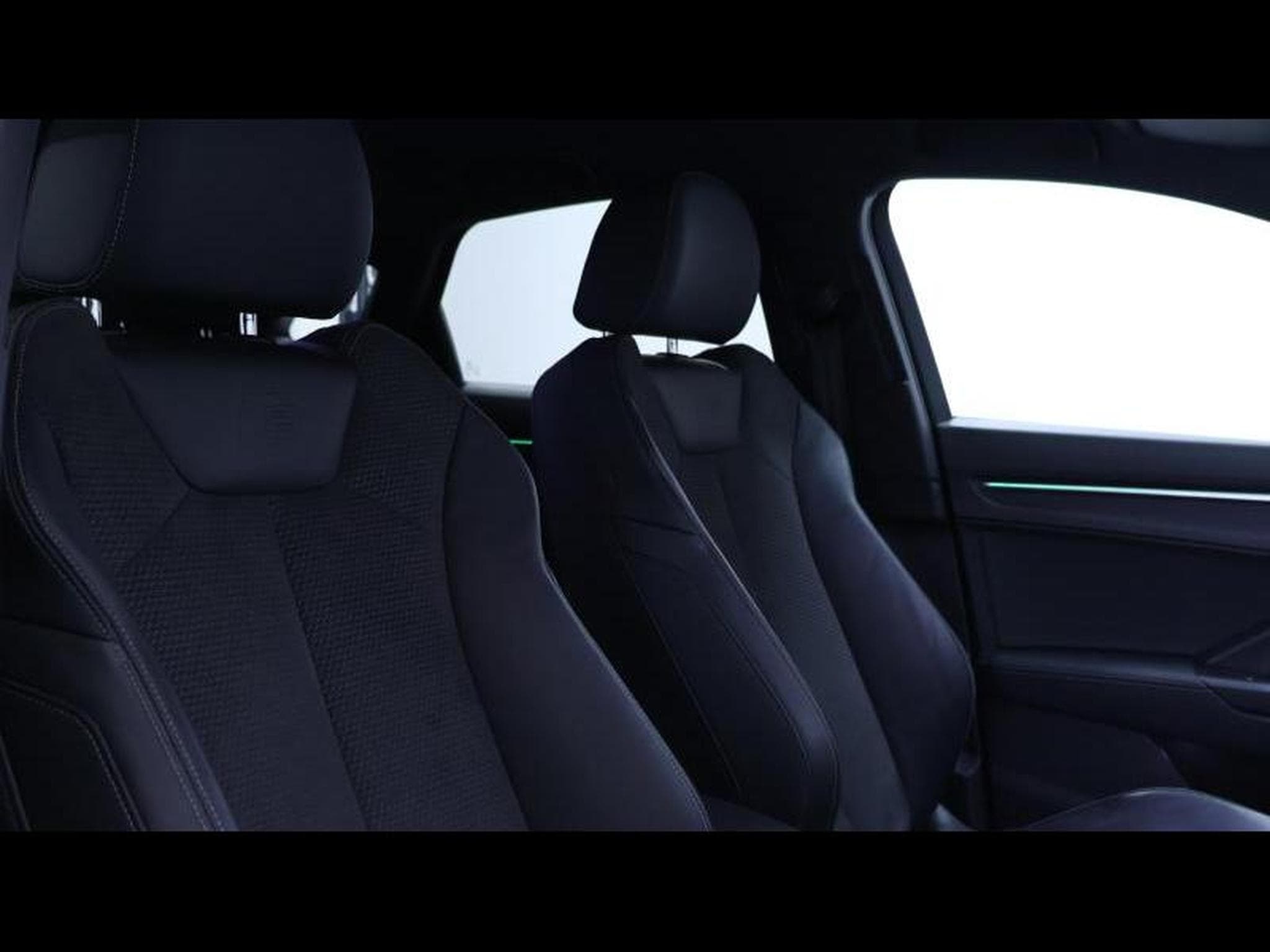 Audi Q3 35 TFSi 150 S-tronic (2022) - Photo 11