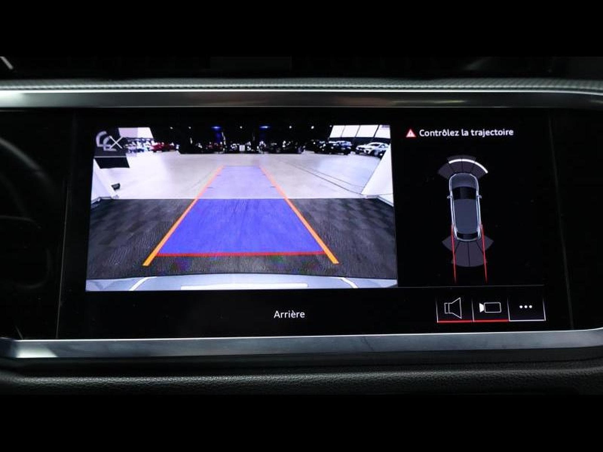 Audi Q3 35 TFSi 150 S-tronic (2022) - Photo 24