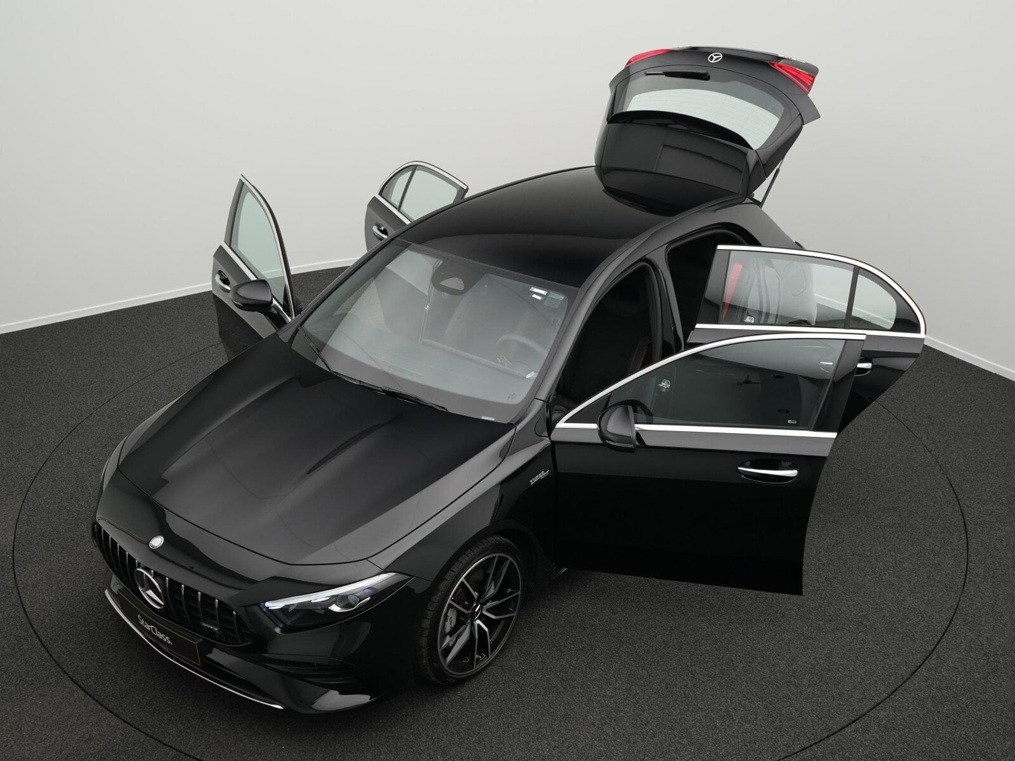 Mercedes A 35 AMG A 35 4M Multi+Kamera+MBUX+Ambi (2025) - Foto 14