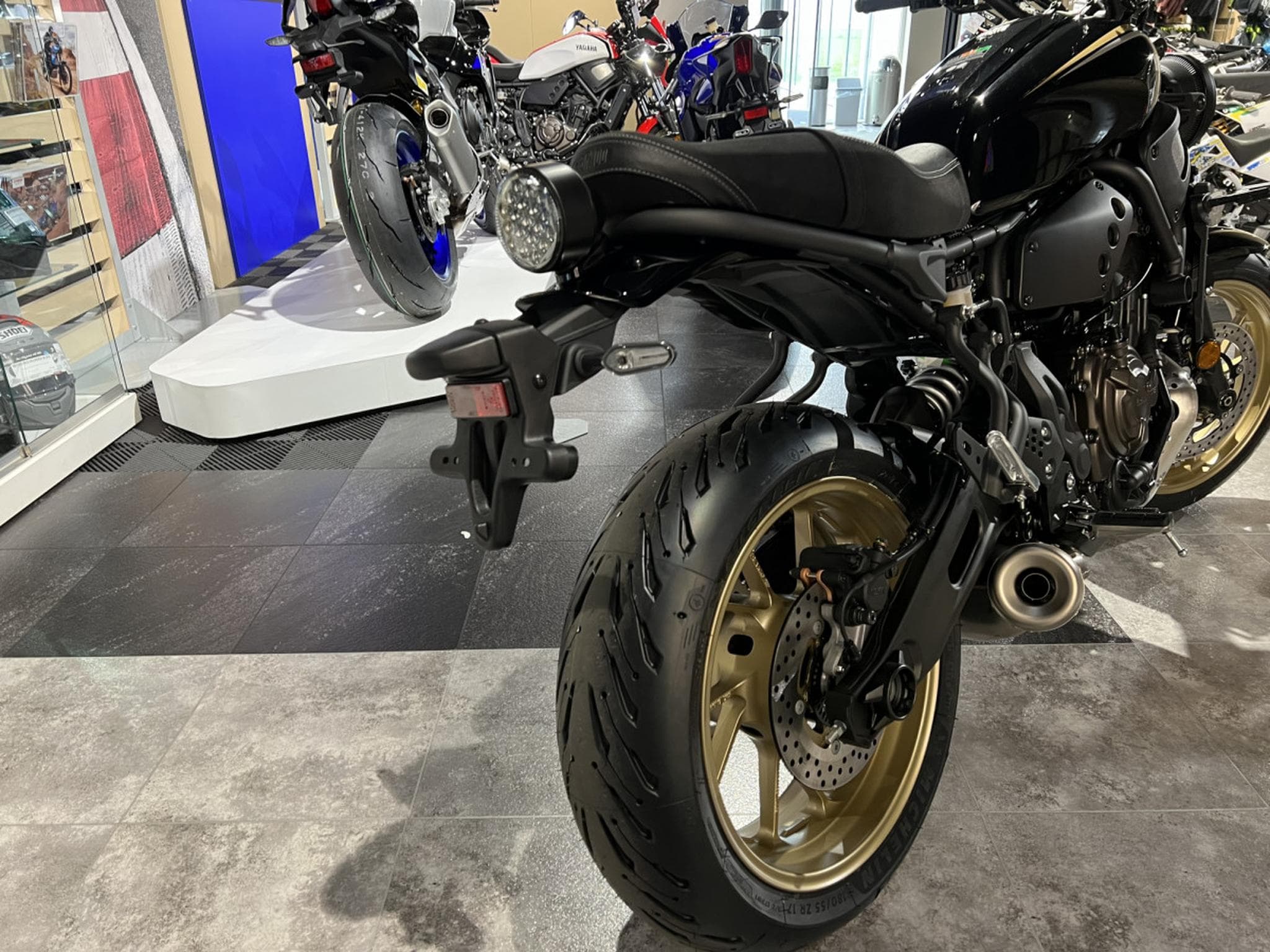 Yamaha XSR Historic Black 35 KW (2024) - Photo 3