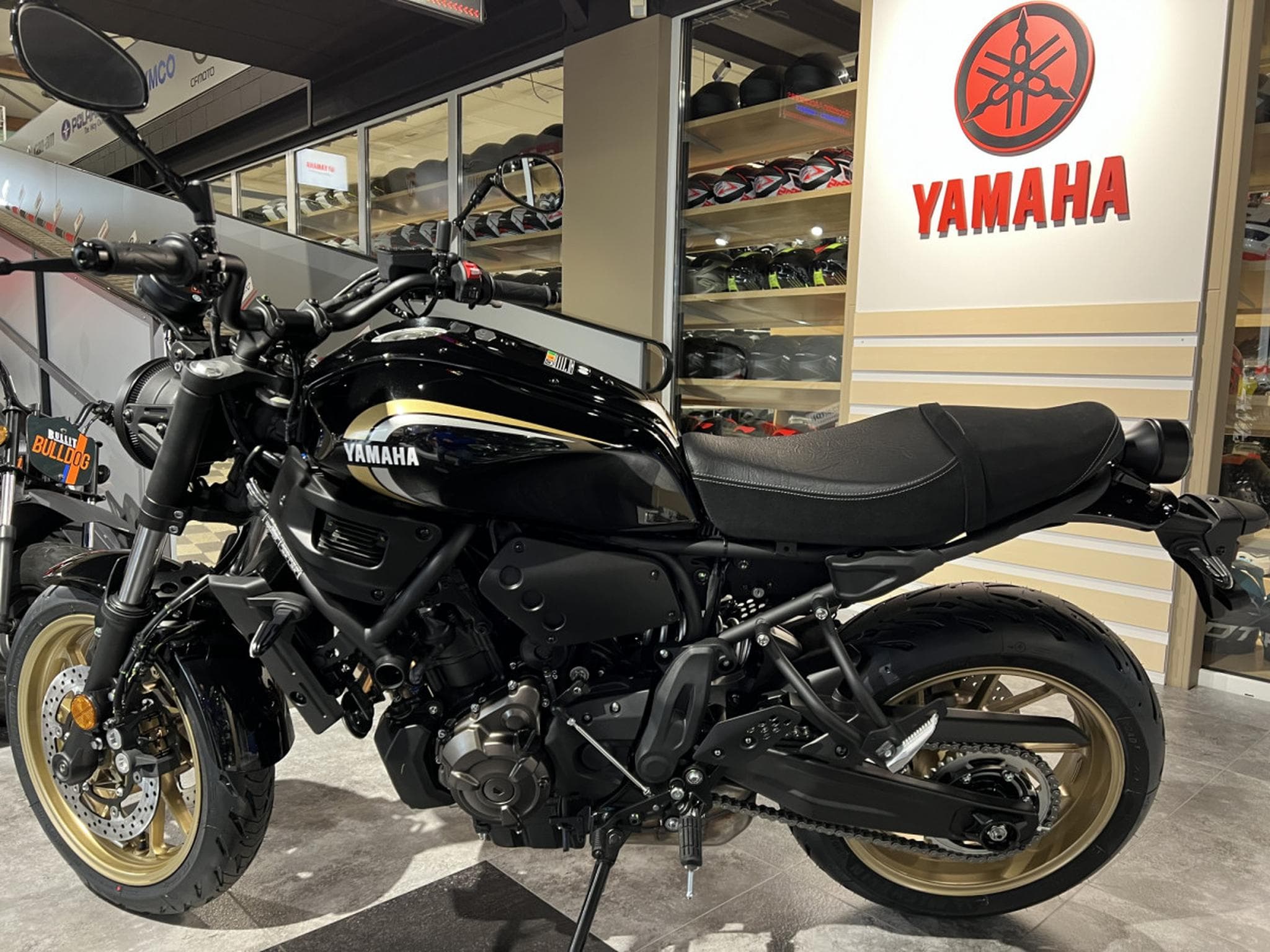 Yamaha XSR Historic Black 35 KW (2024) - Photo 4