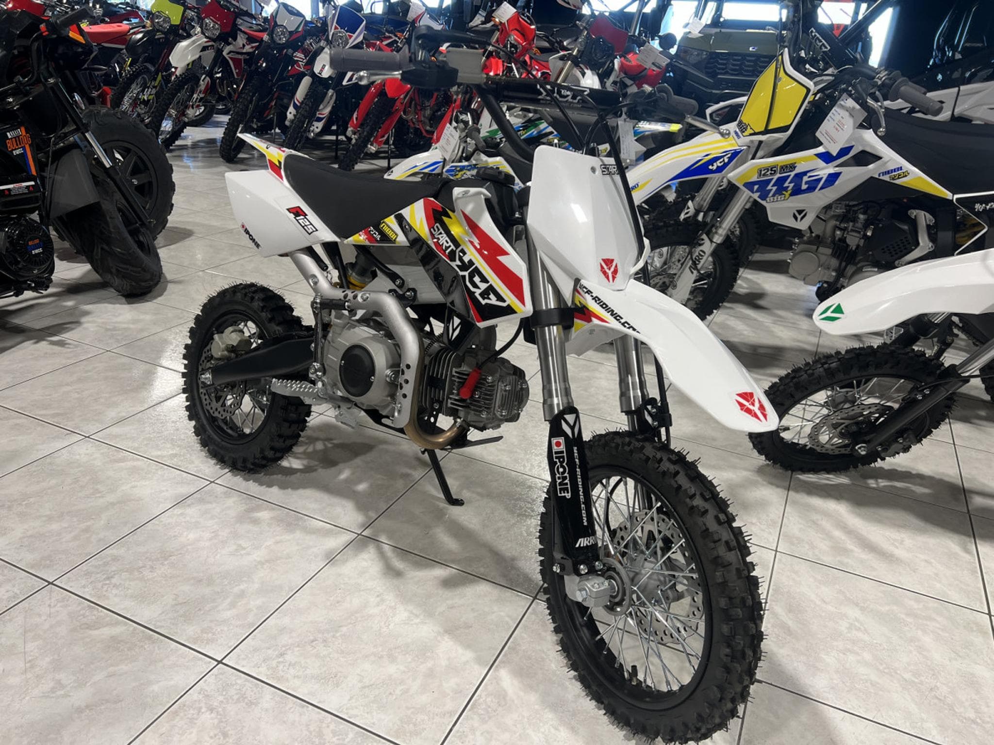 YCF Start F (2024) - Foto 6