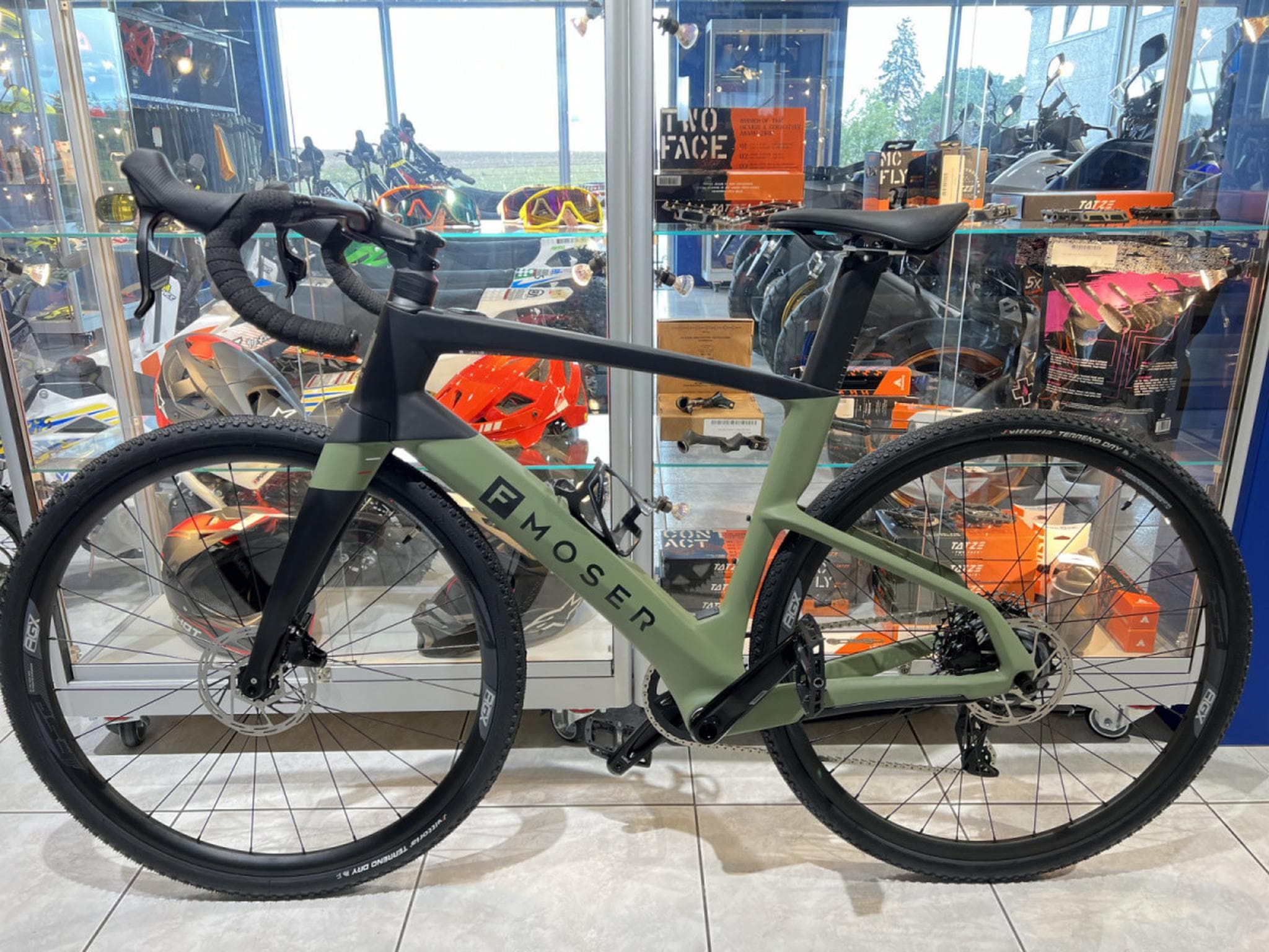 Moser e-Gravel Rival carbon 42Nm Taille M / 250Wh, 36 V. (2026) - Foto 2