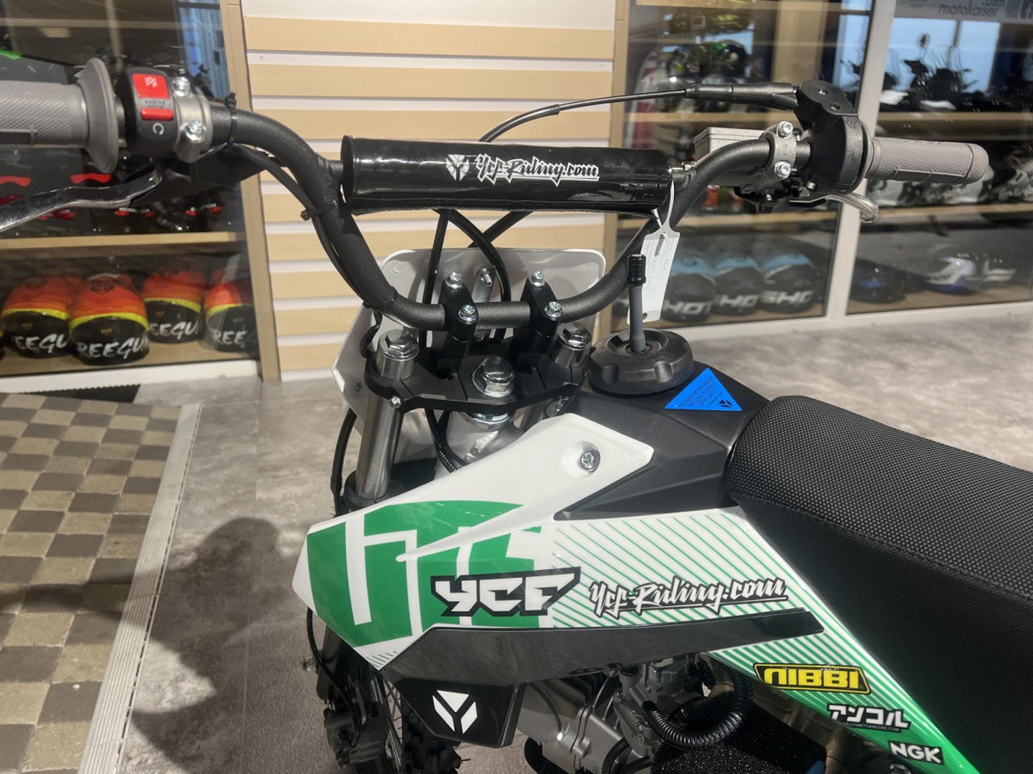 YCF Lite F (2024) - Foto 5