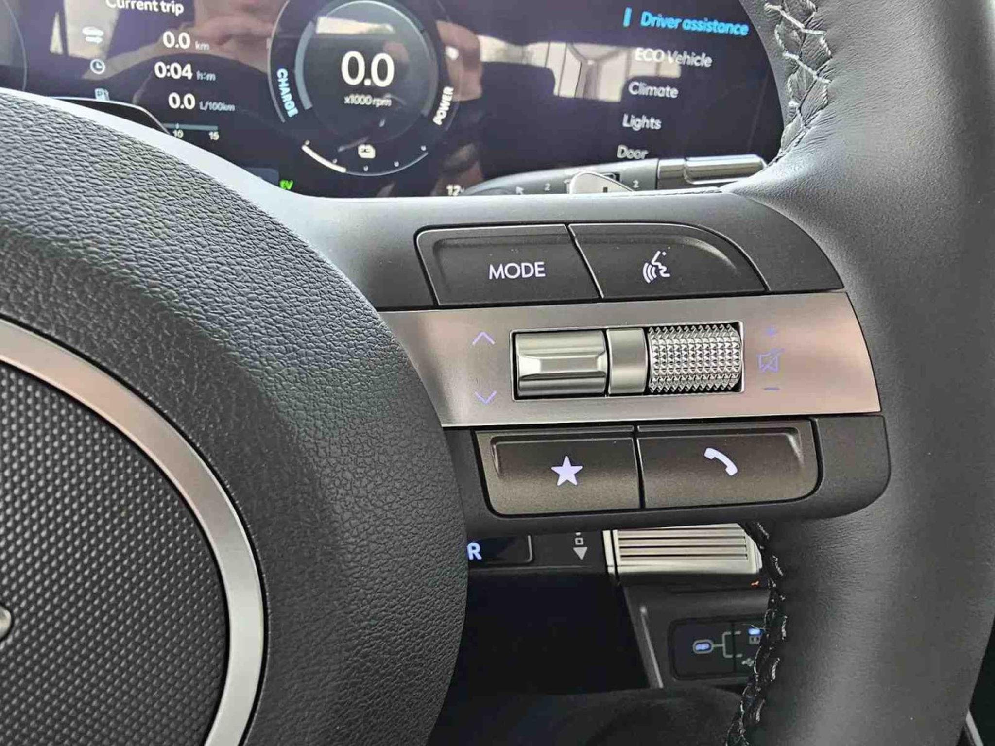 Hyundai Kona 1.6 T-GDI 138 Auto Trendline (2024) - Foto 16