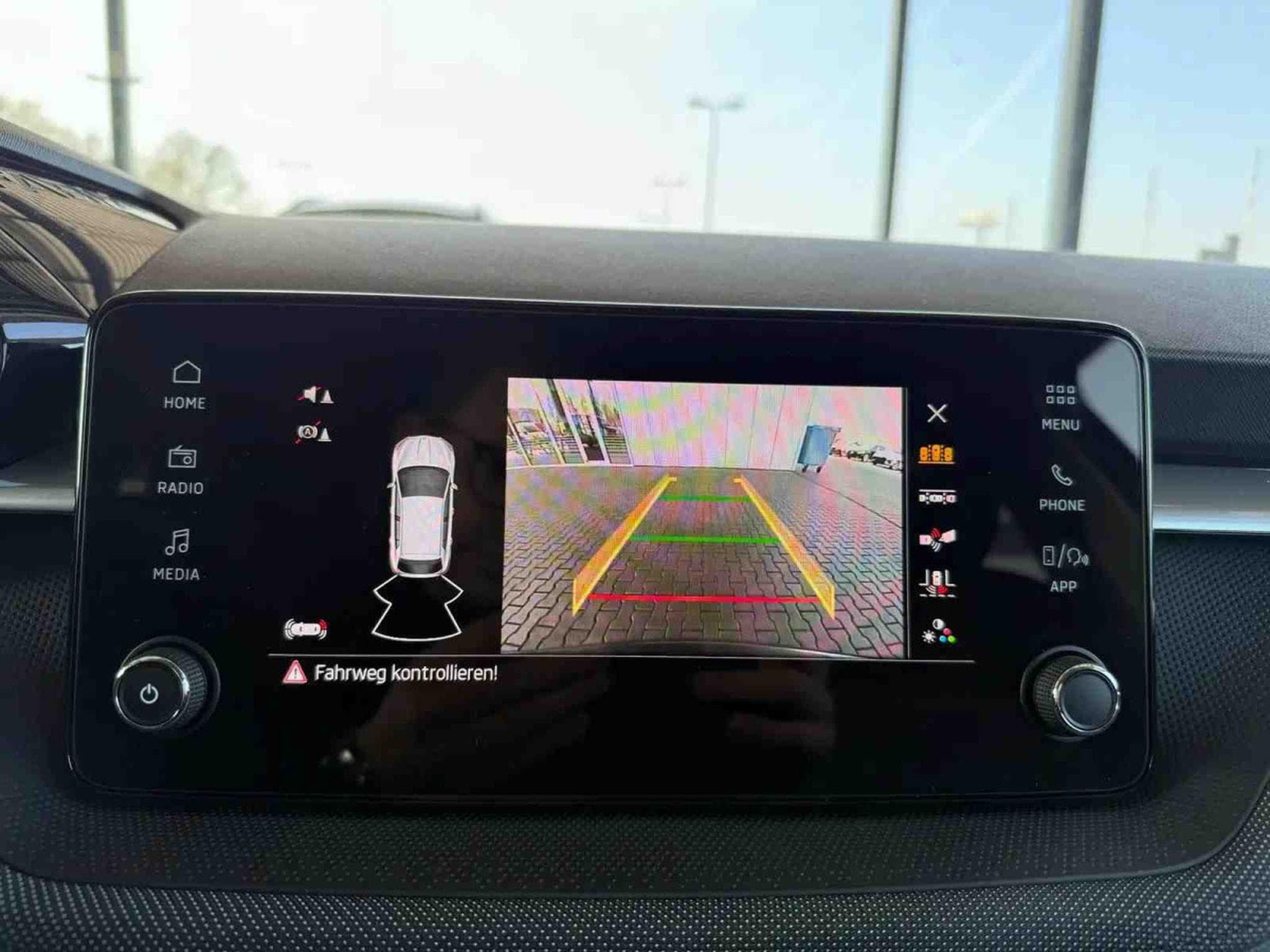 Skoda Fabia 1.0 TSi 110 DSG Selection (2025) - Foto 16