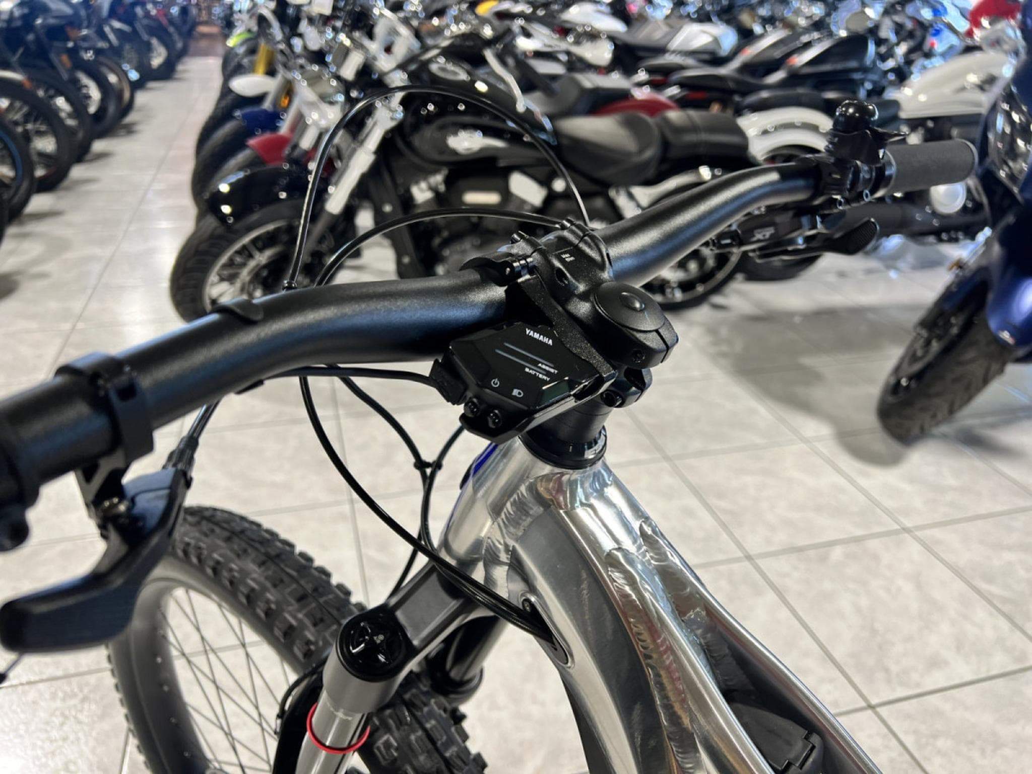 Yamaha Moro 07 30 TH M Rock Shox 160 mm, Magura freins 4 pistons,  PW série (2026) - Foto 9