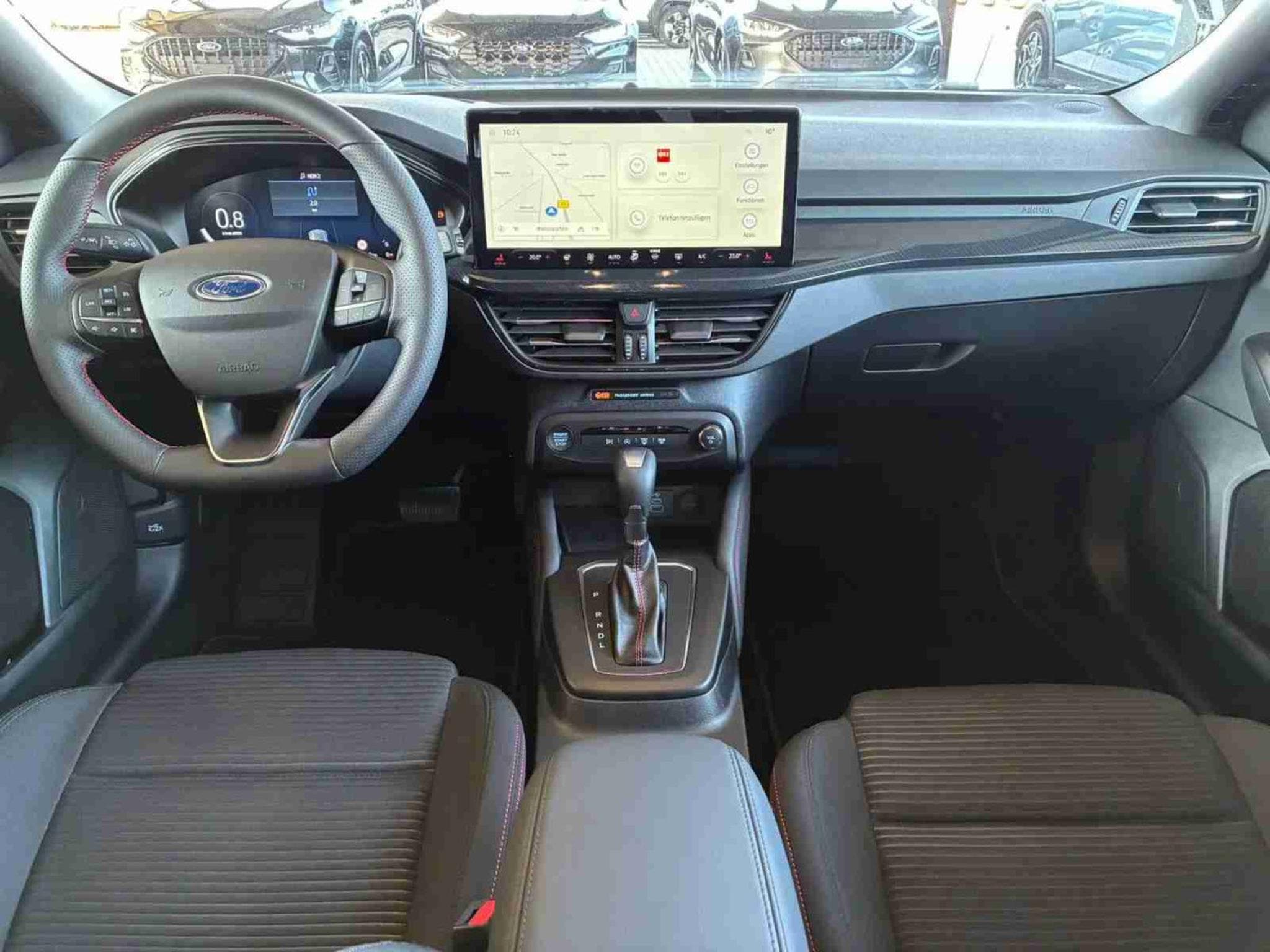 Ford Focus 1.0i Ecoboost 155 AT St-Line X (2025) - Photo 6