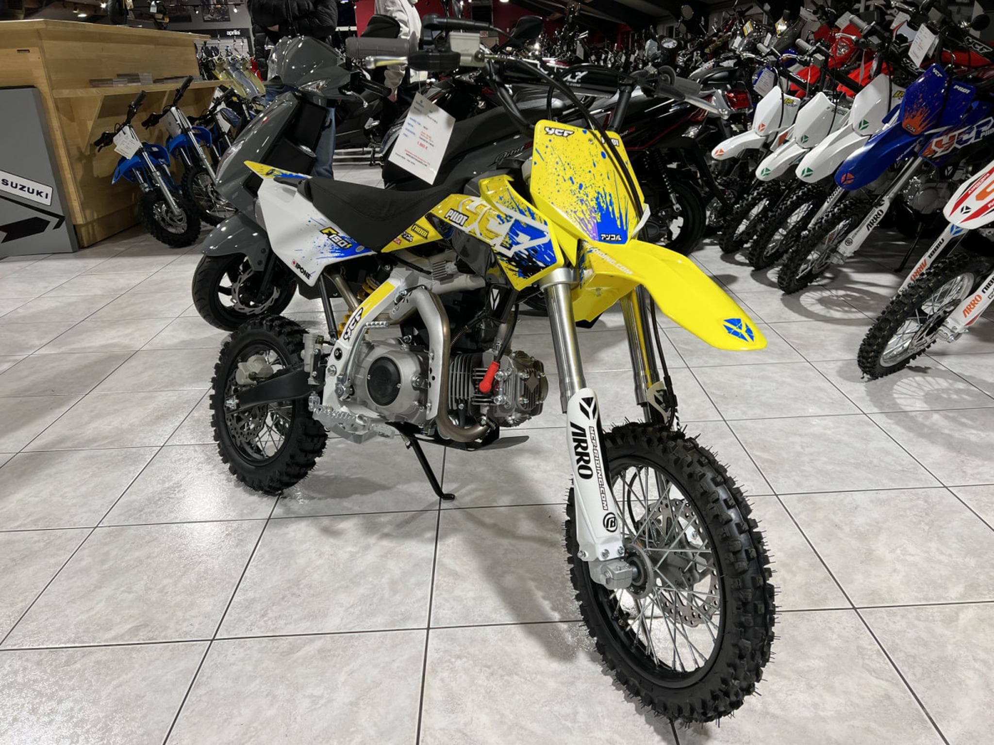 YCF Pilot F S Démarreur électrique (2024) - Photo 6