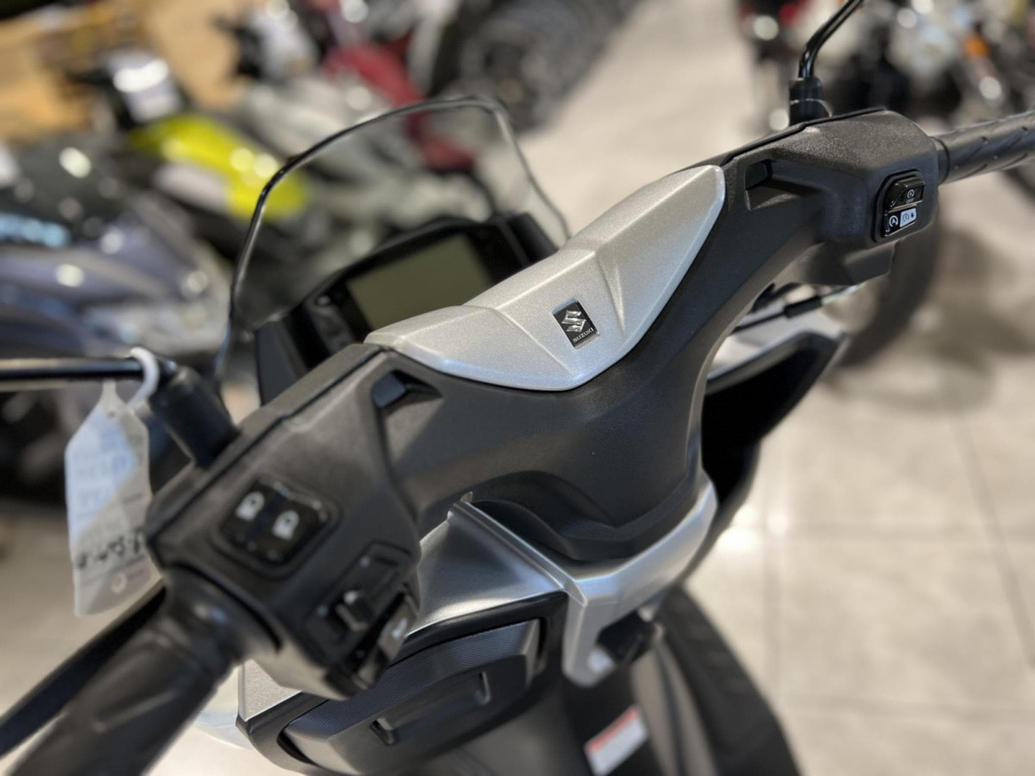 Suzuki Burgman 125 (2024) - Foto 5