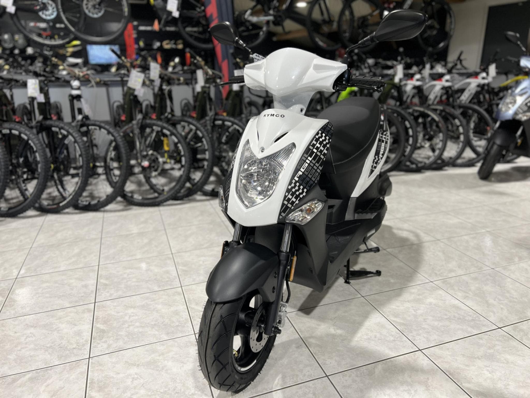 Kymco Agility CLASSE B 4T 45 km/h (2024) - Foto 2