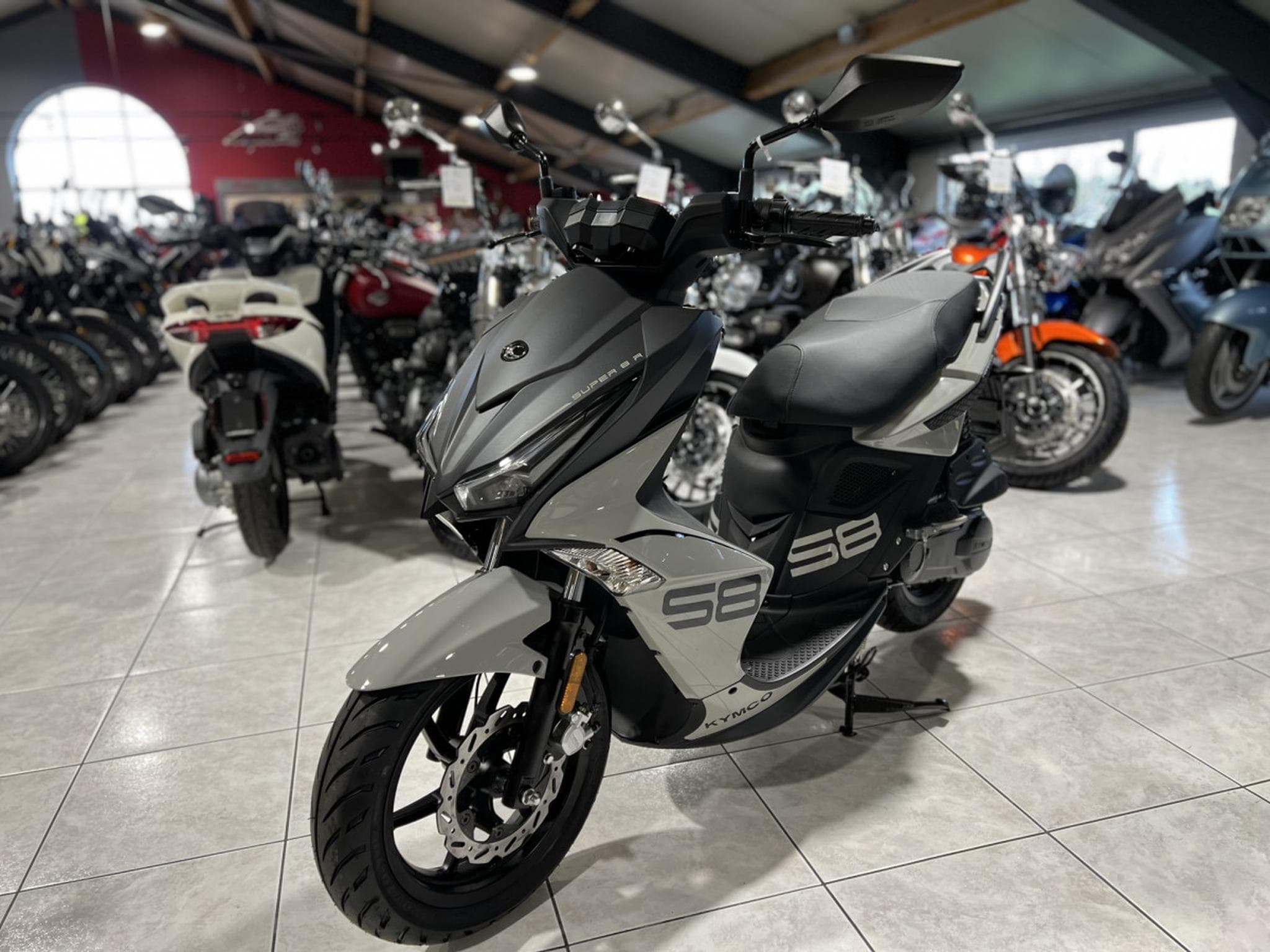 Kymco Super 8 R Classe B 45km/h (2024) - Foto 2
