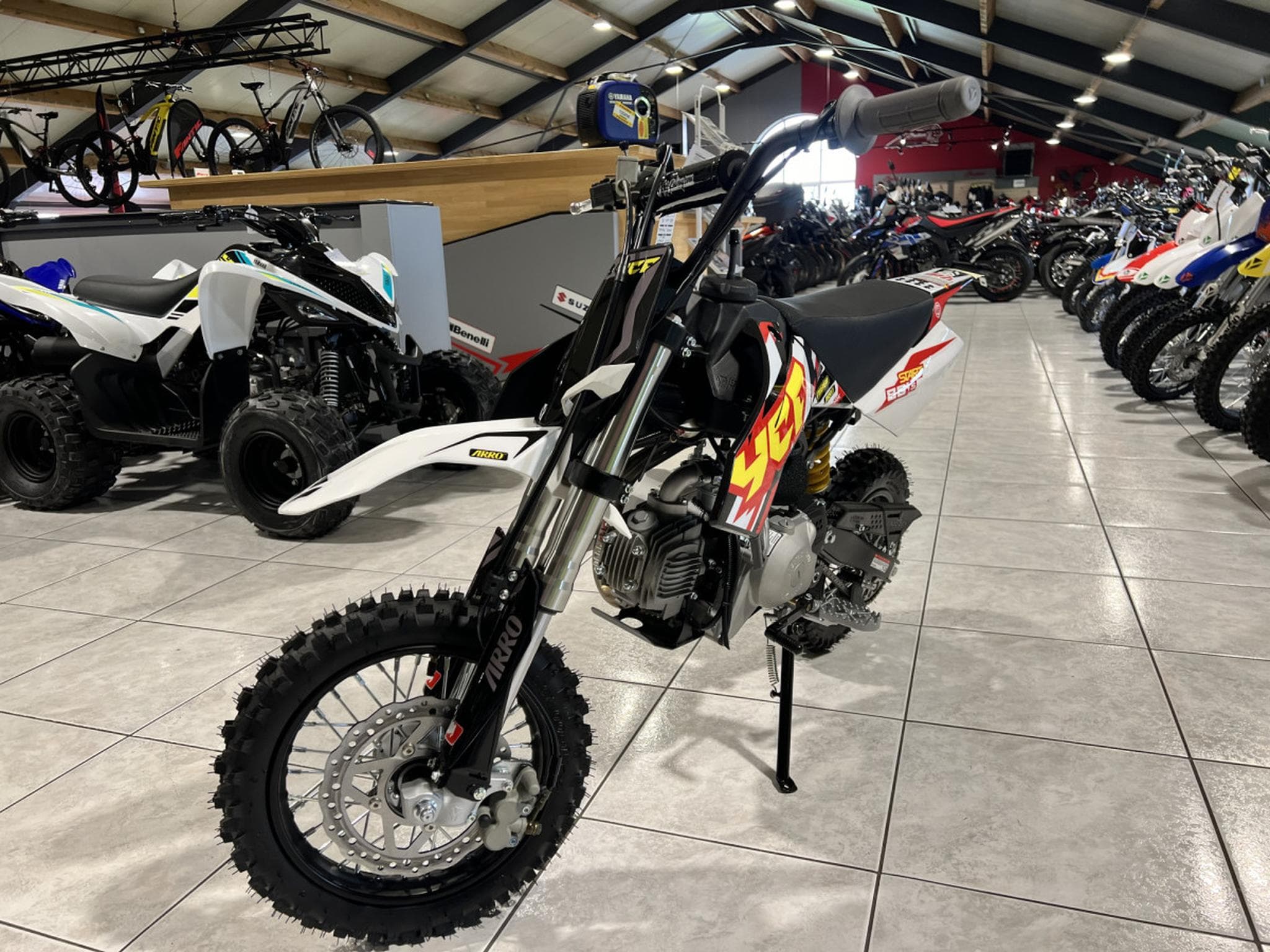 YCF Start F SE Limited démarreur électrique (2024) - Foto 2