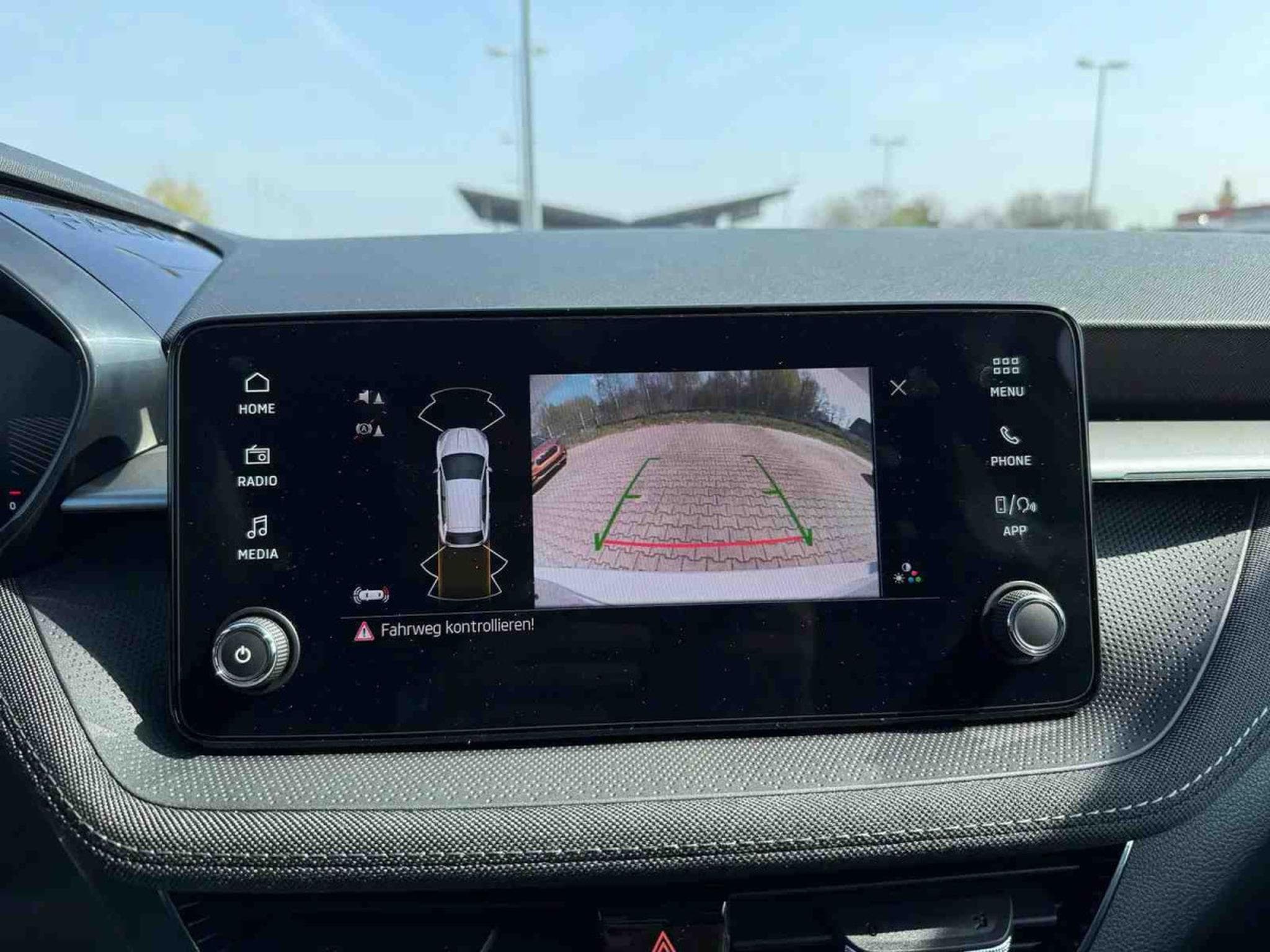 Skoda Fabia 1.0 TSi 110 DSG Selection (2025) - Photo 12