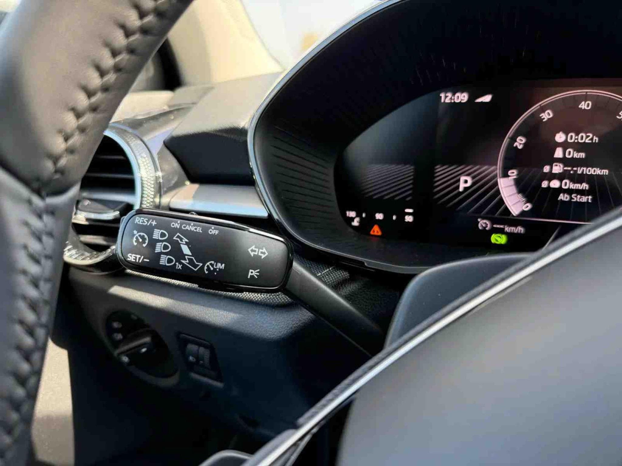 Skoda Fabia 1.0 TSi 110 DSG Selection (2025) - Photo 19