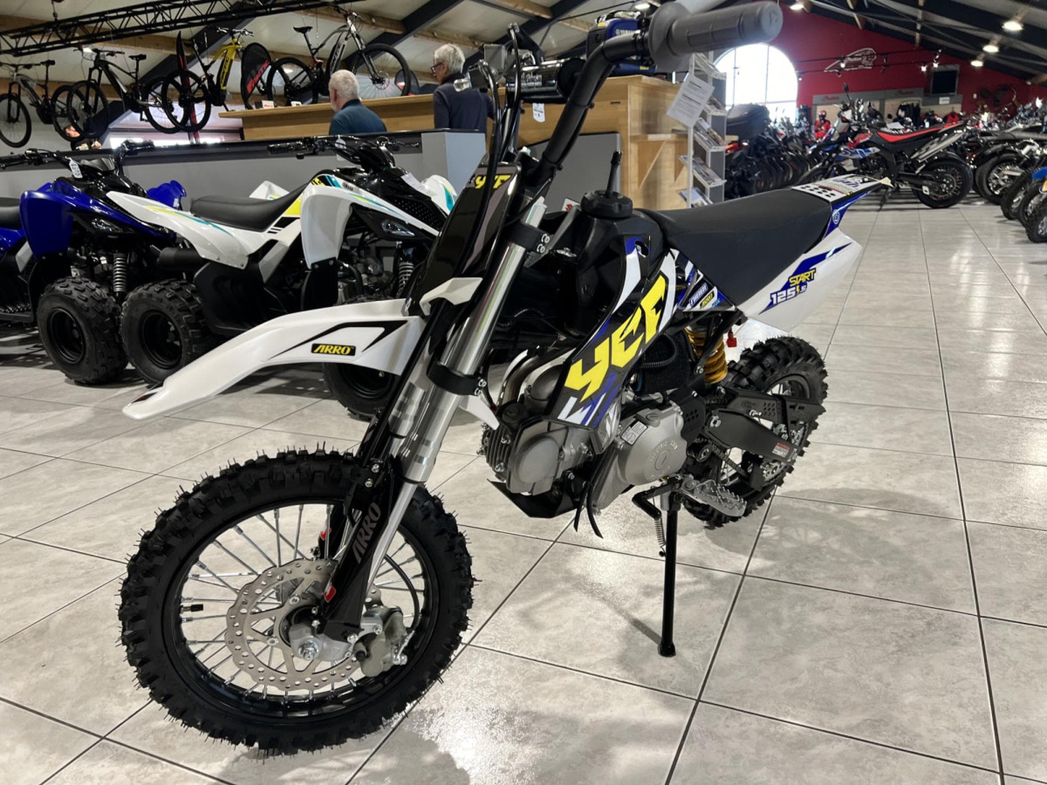 YCF Start F SE démarreur électrique (2024) - Foto 2