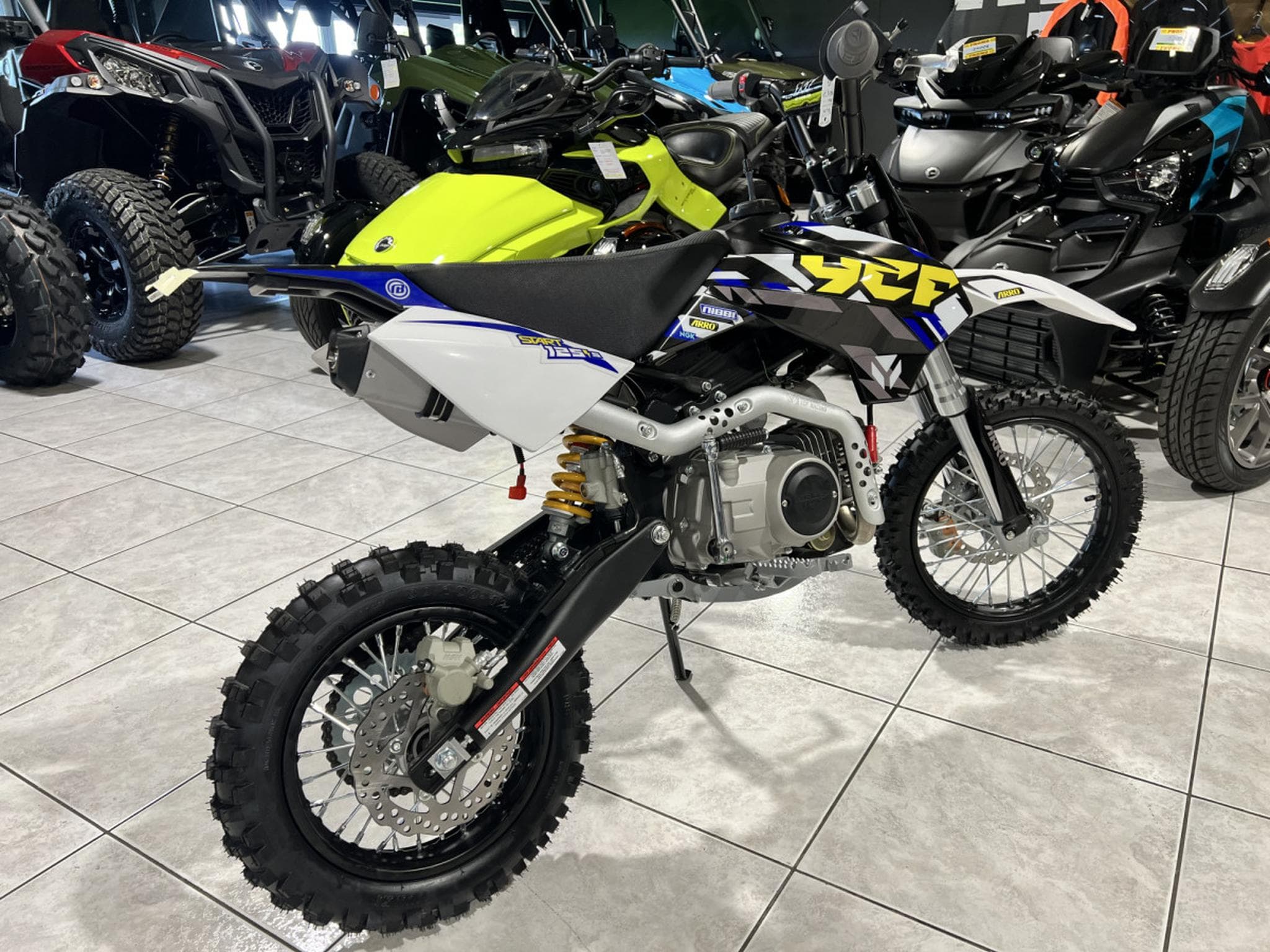 YCF Start F SE démarreur électrique (2024) - Foto 3