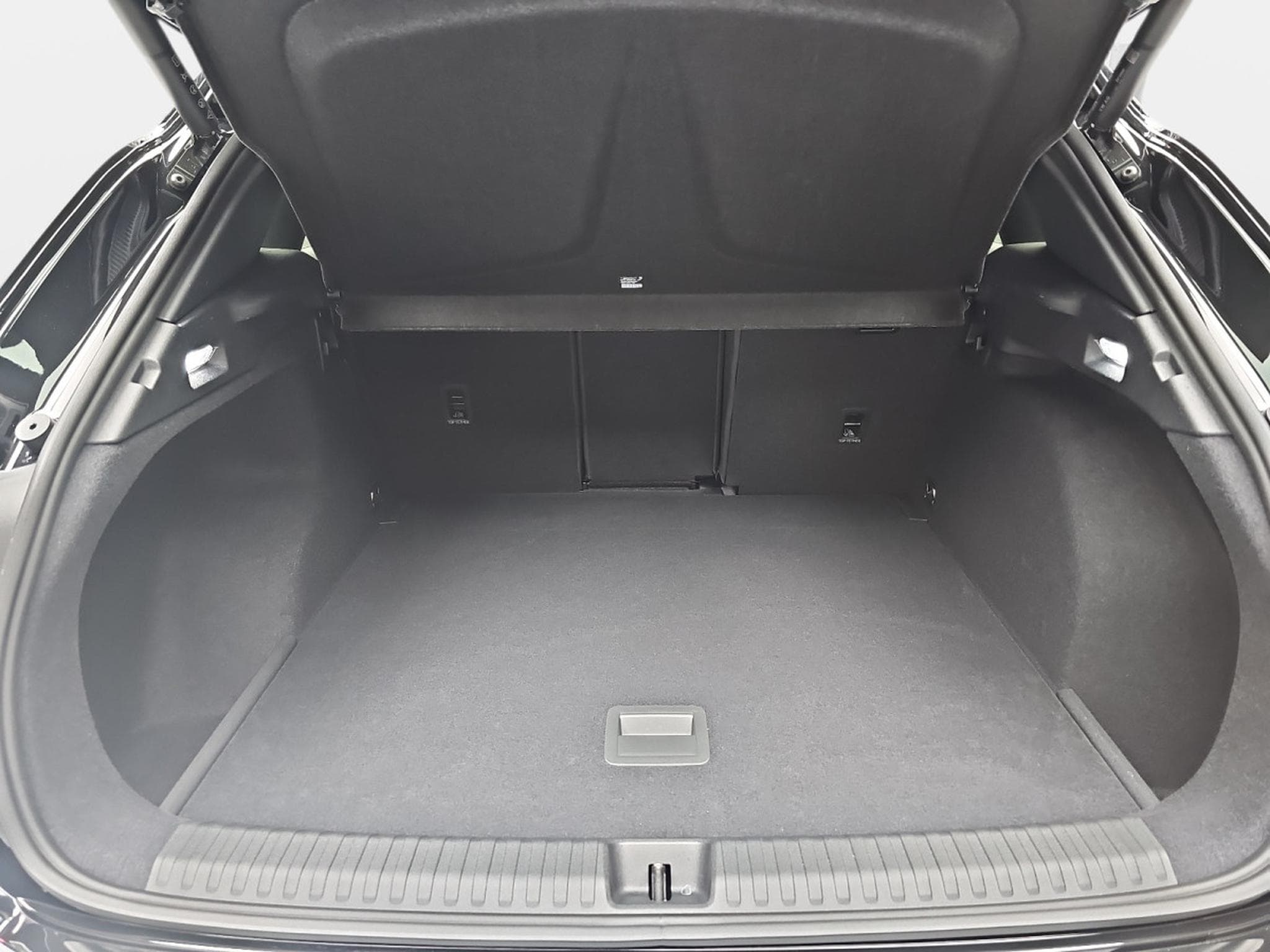 Cupra Terramar 2.0 TSI DSG 265 VZ 4Drive (2025) - Photo 13