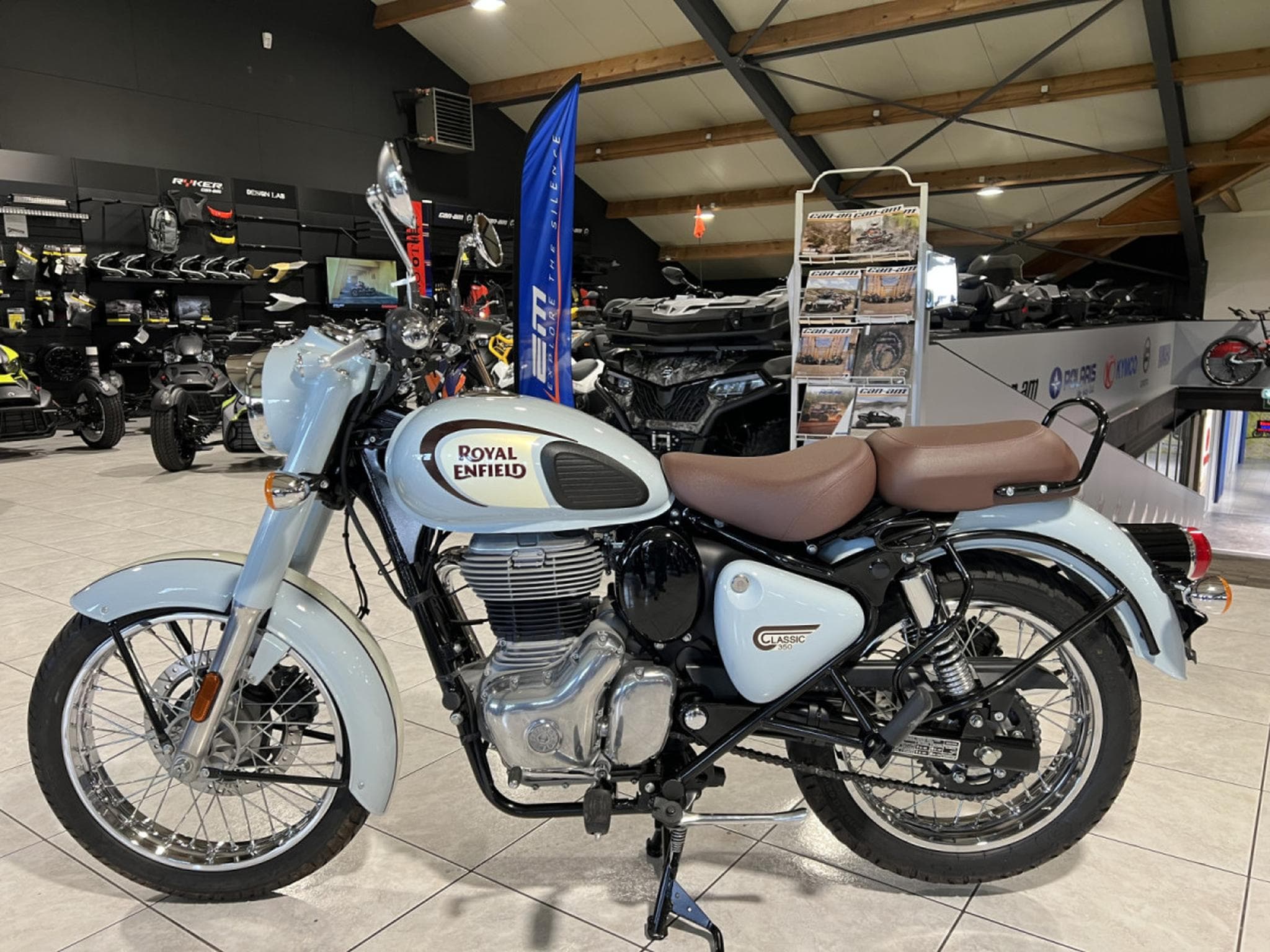 Royal Enfield Classic 350 (2023) - Photo 4