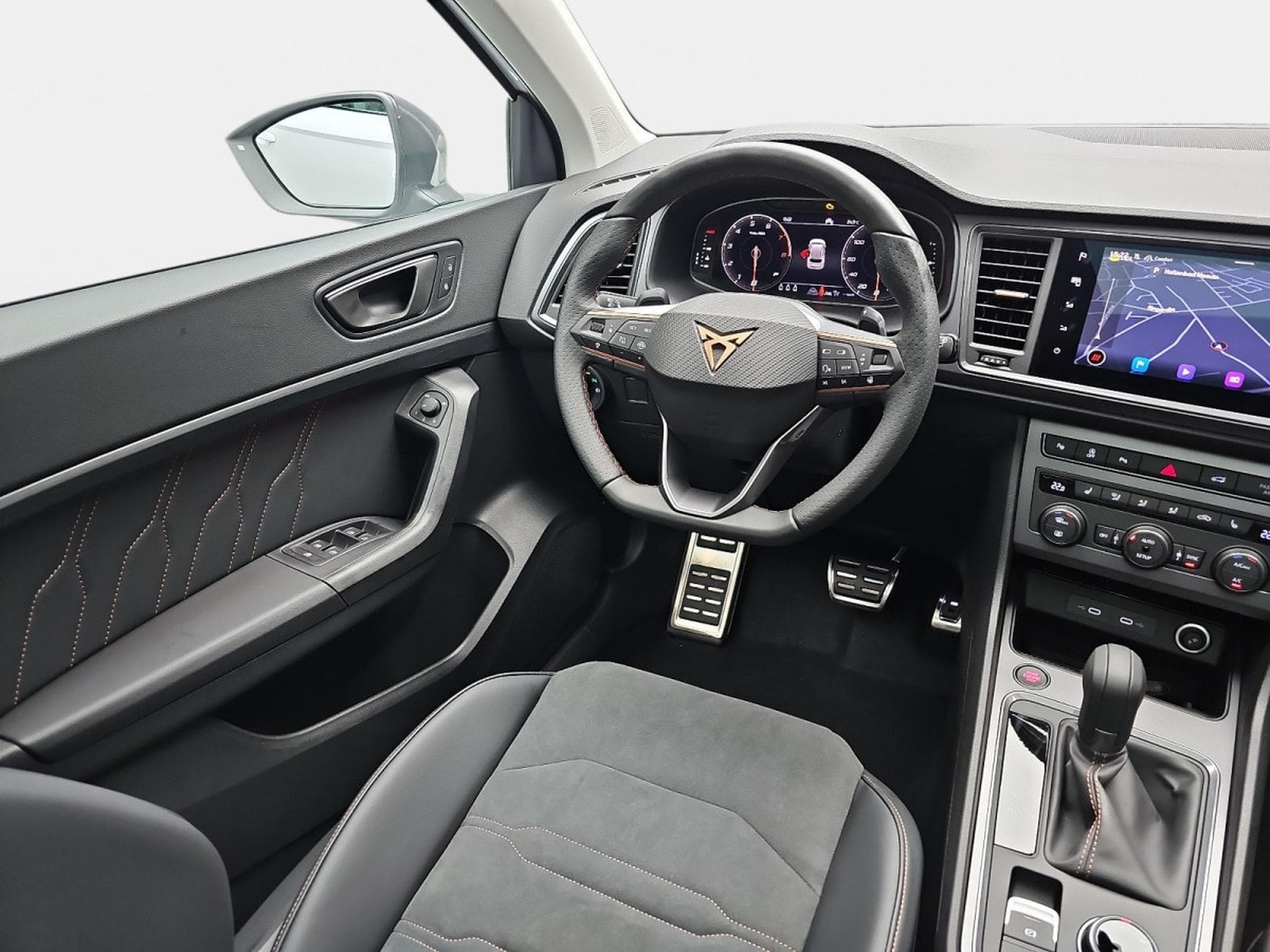 Cupra Ateca 1.5 TSi DSG 150 (2025) - Photo 17