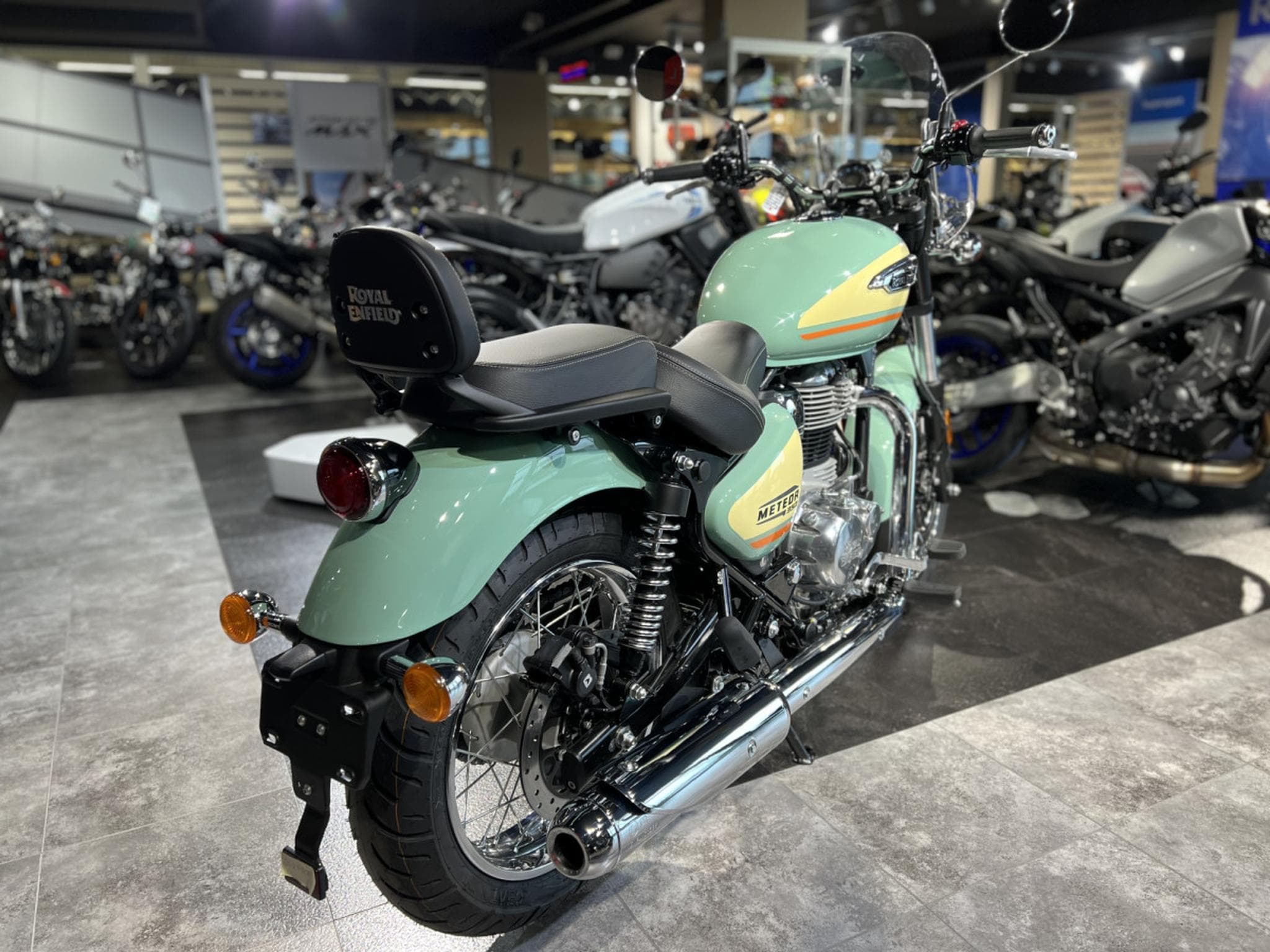 Royal Enfield Meteor 350 (2025) - Photo 3